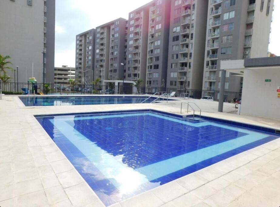 Apartamento en alameda del Río Conjunto Azulejo