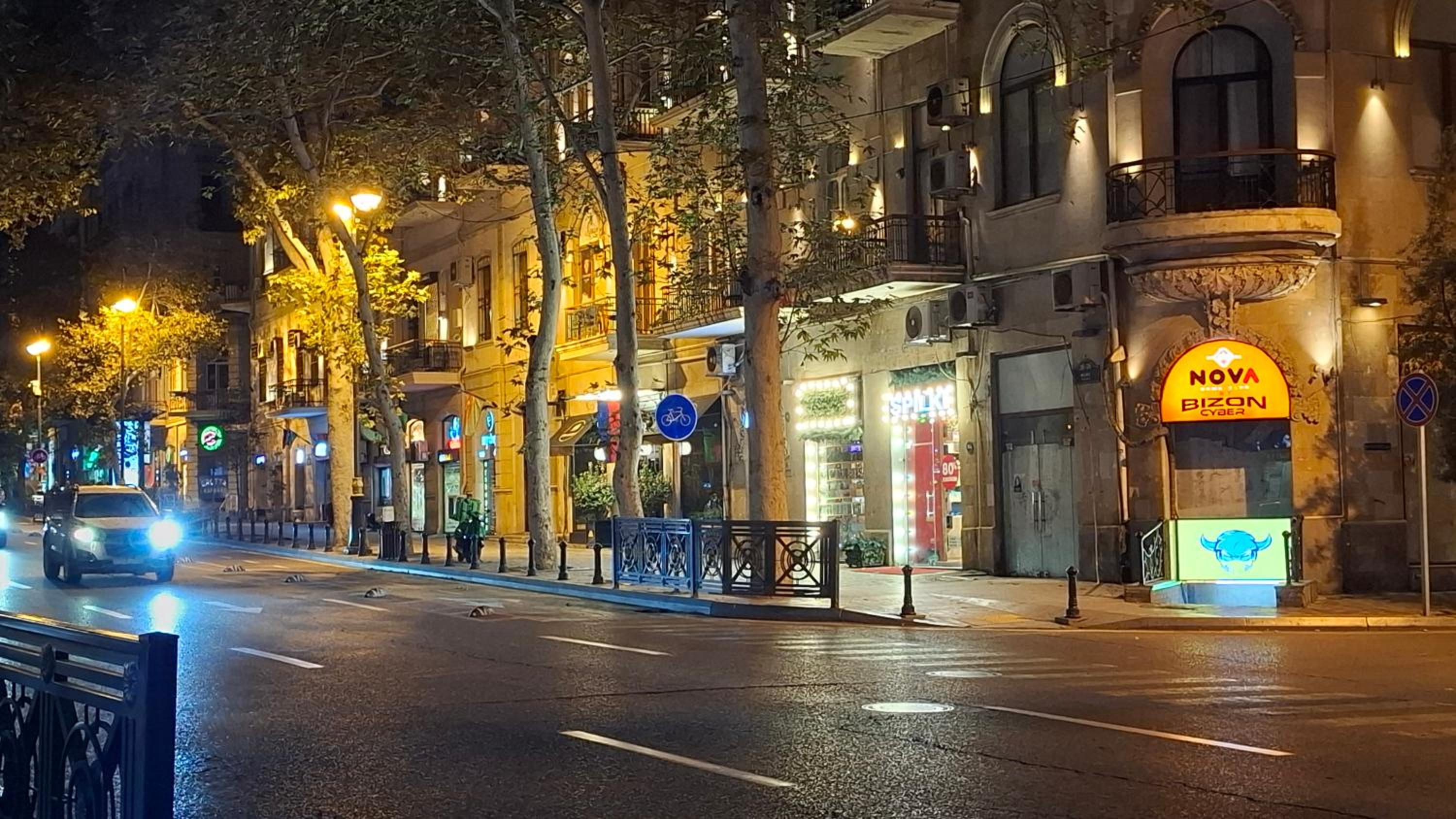 APARTMENT in THE CITY CENTER