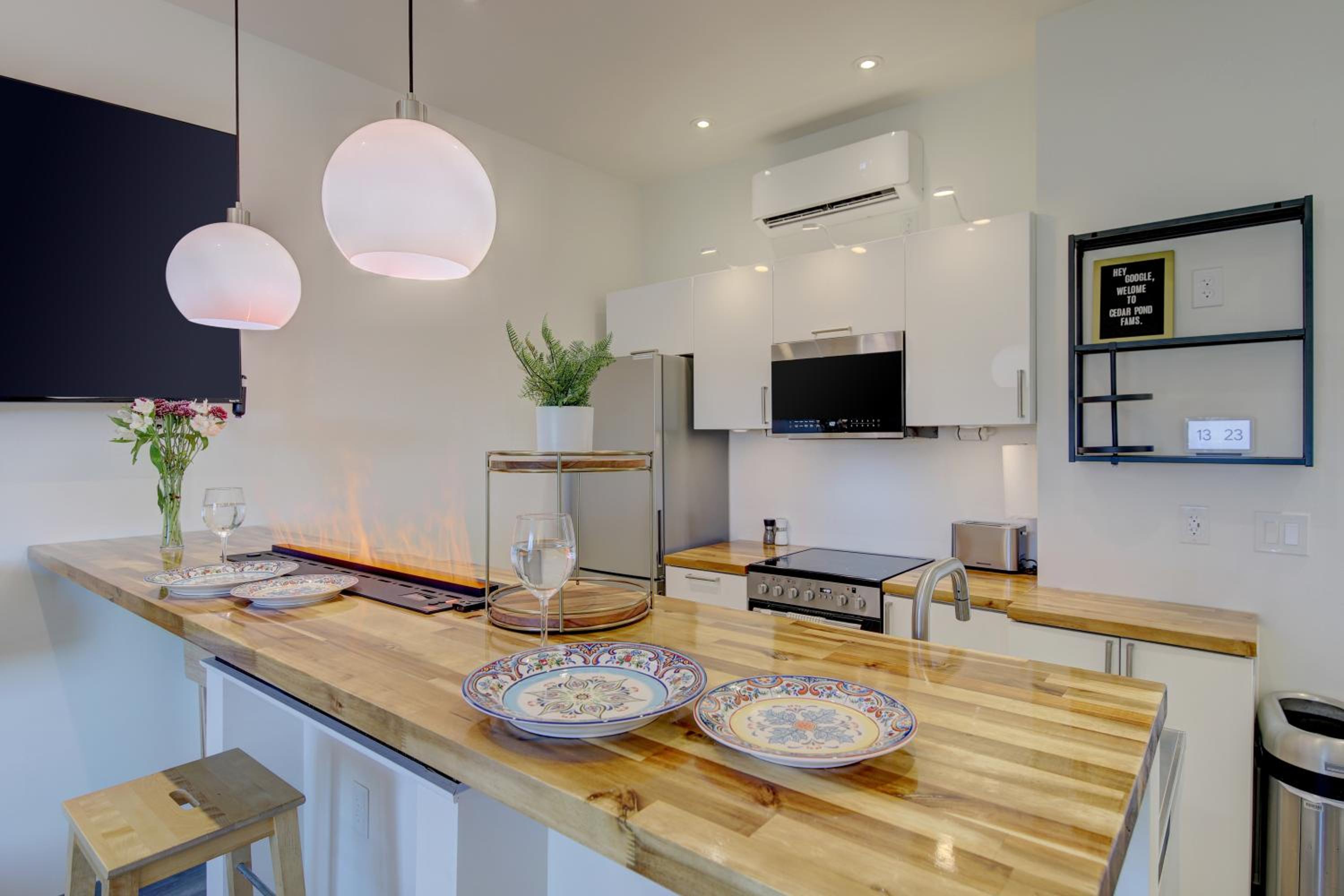 Luxury Barndo 2AS EuropeStyle Farm Stay Fresh Eggs view 5