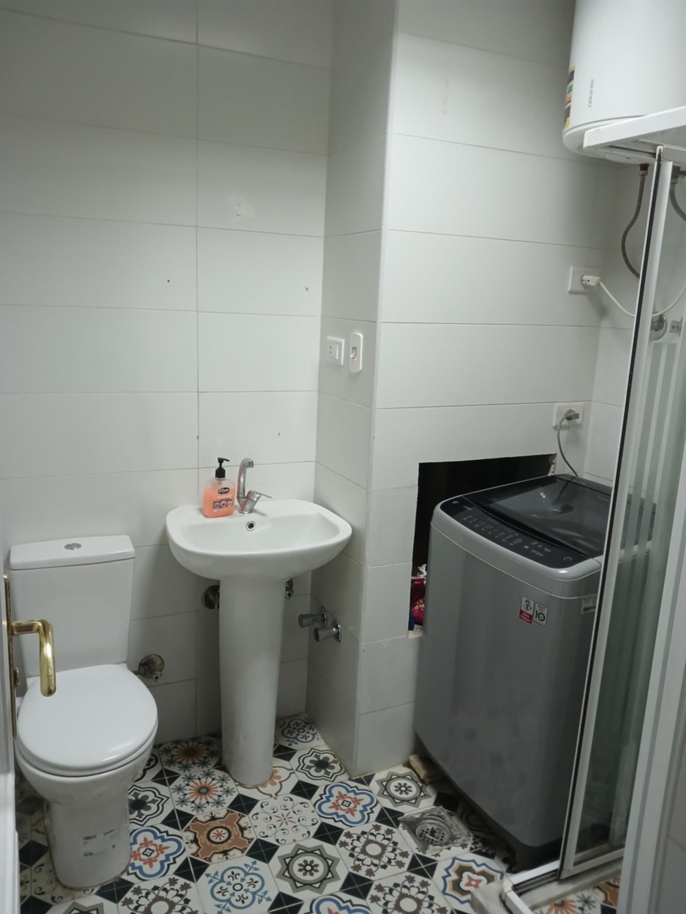 Downtown super apartment