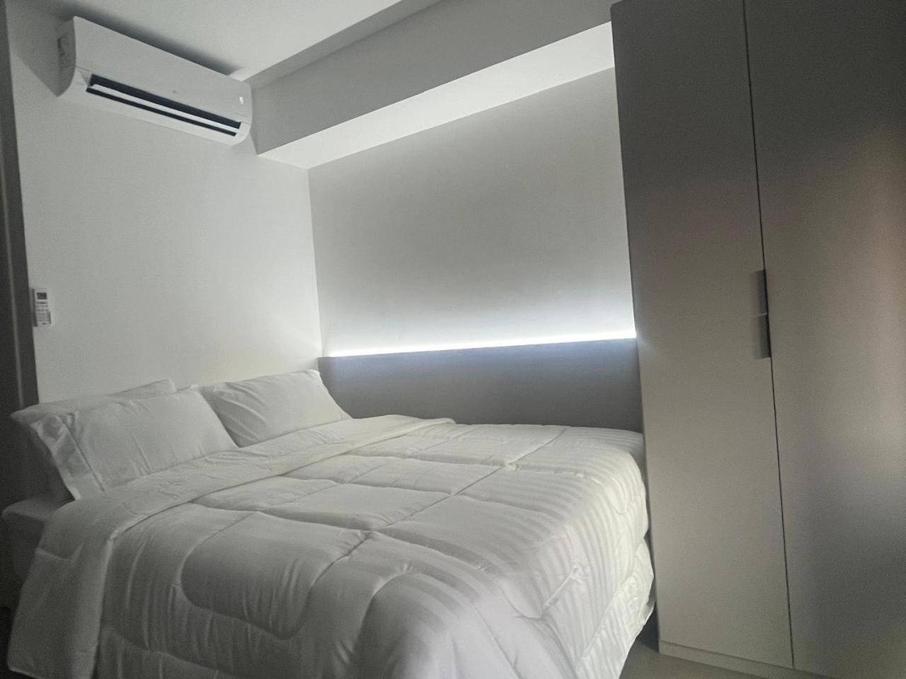 Studio moderno próx Allianz