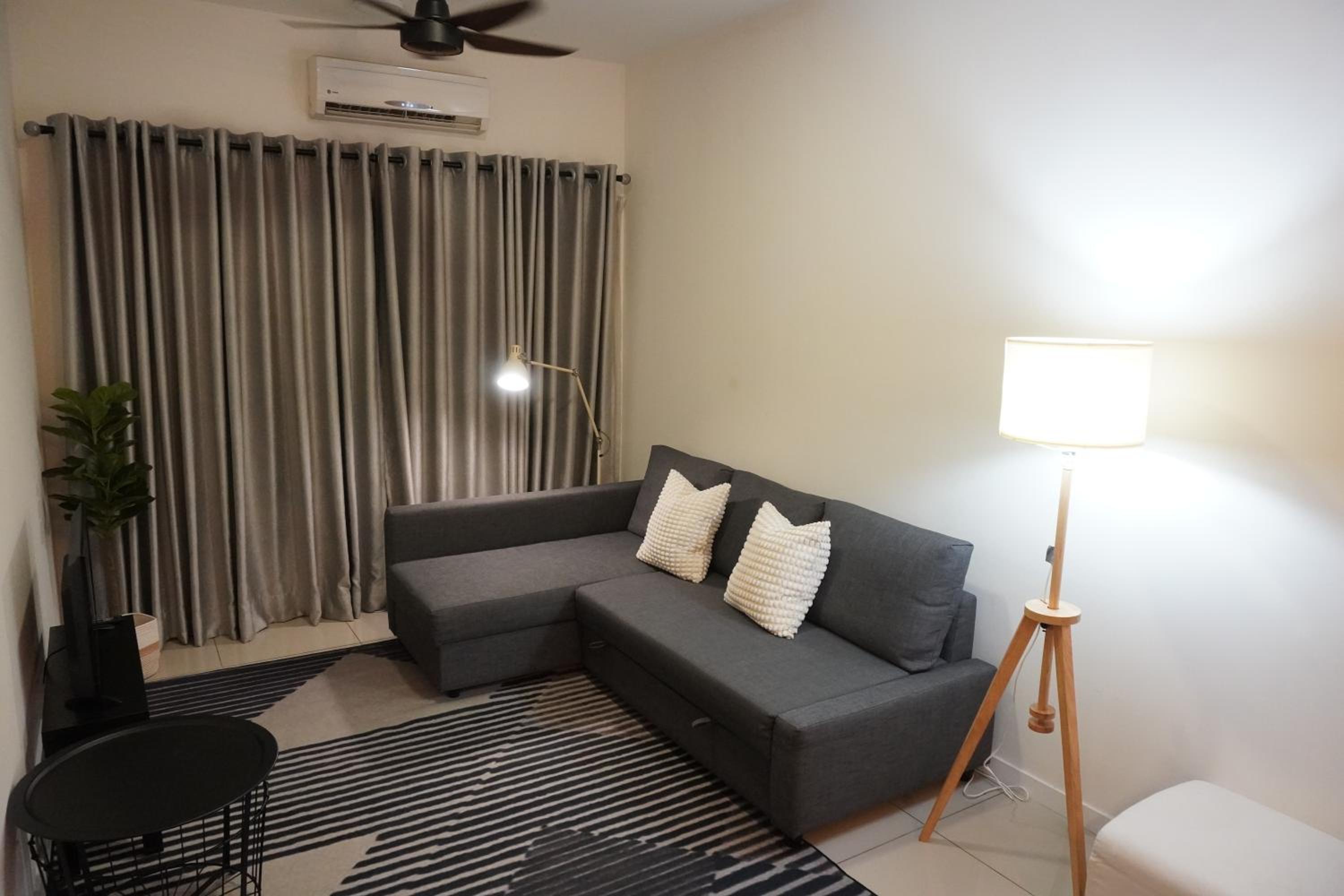Seri Inap - Residensi Hijauan Seksyen 22 view 2