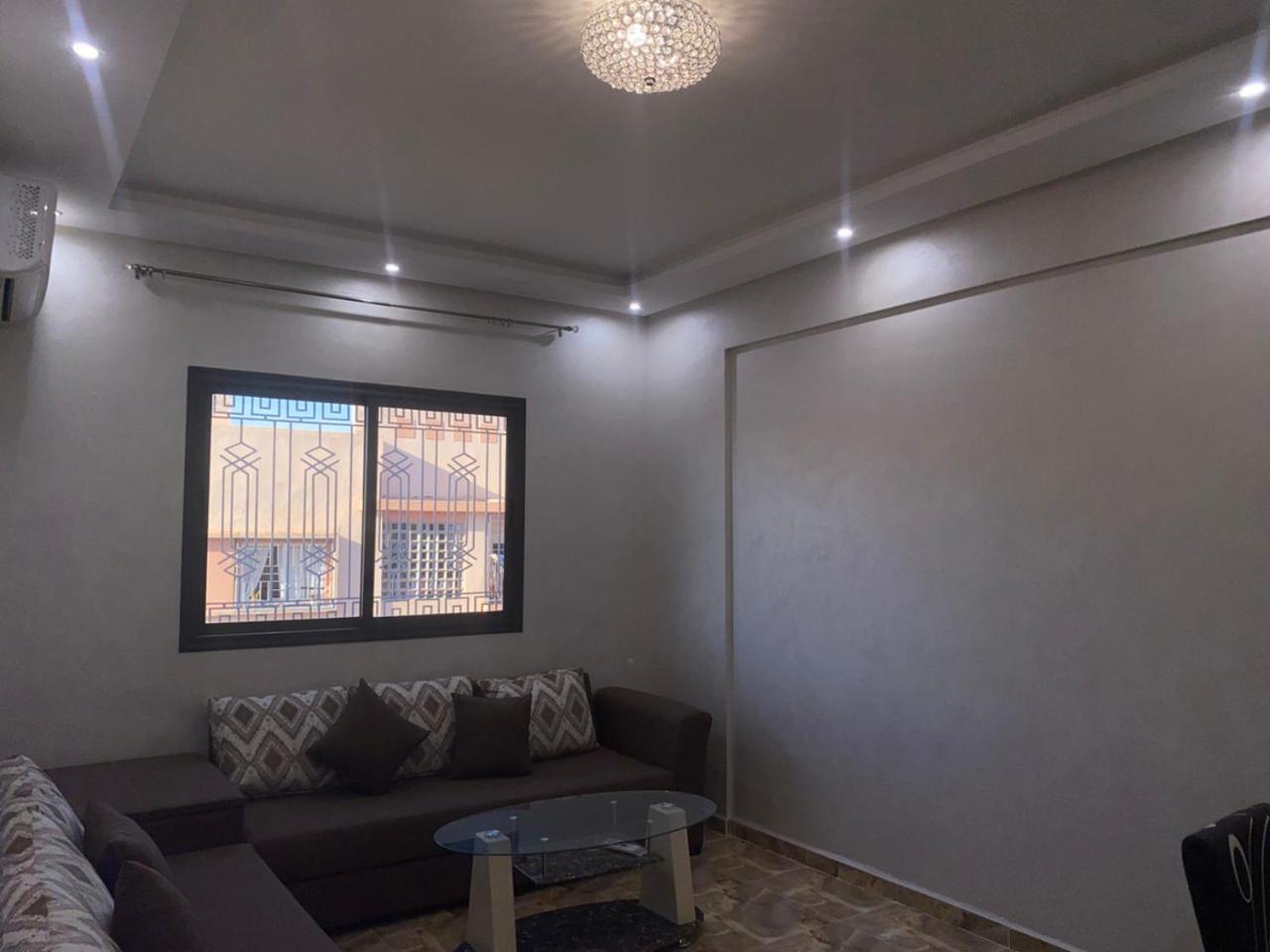 Chic Stay near Oasiria view 3