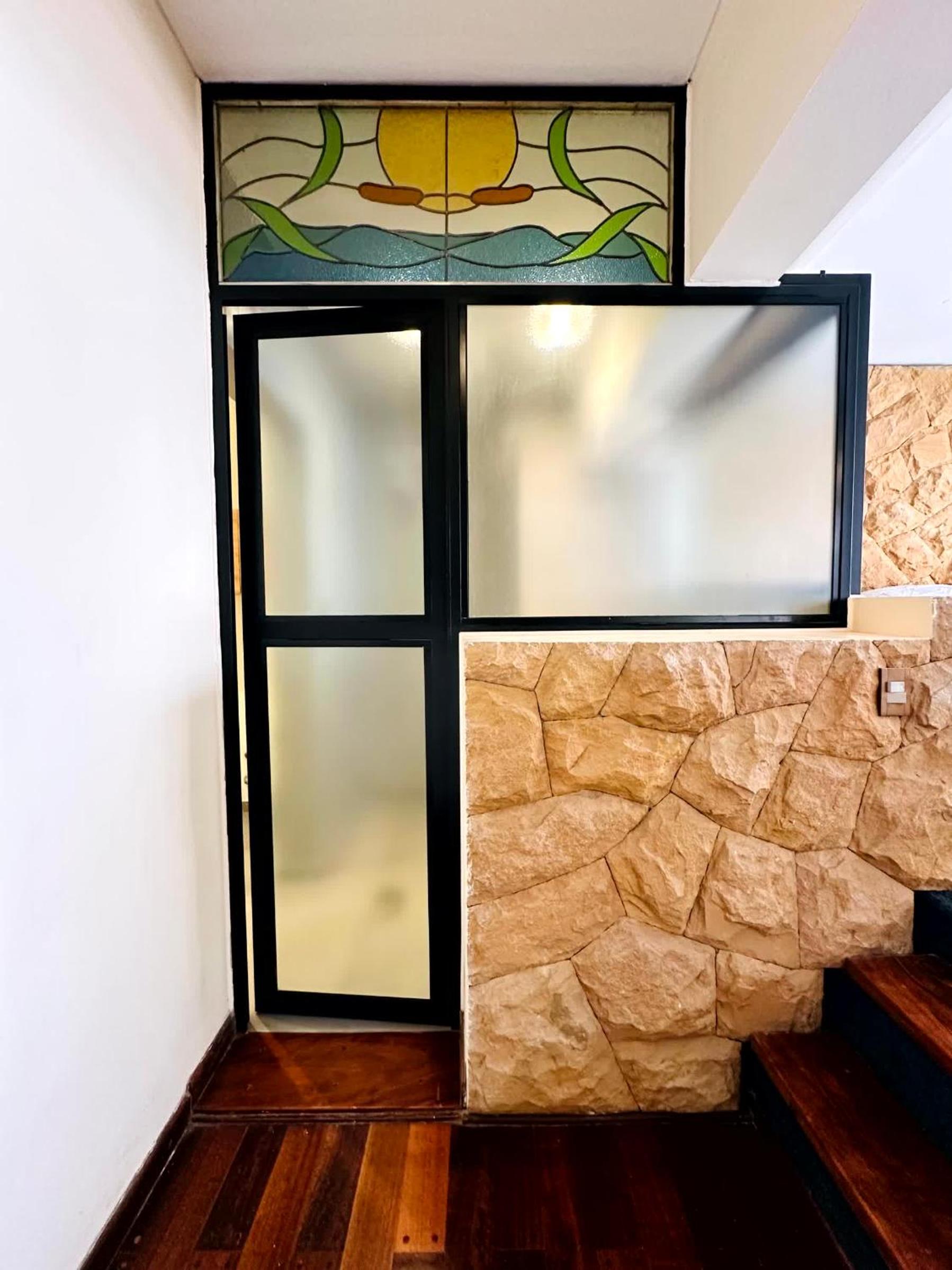 Loft moderno con parrilla
