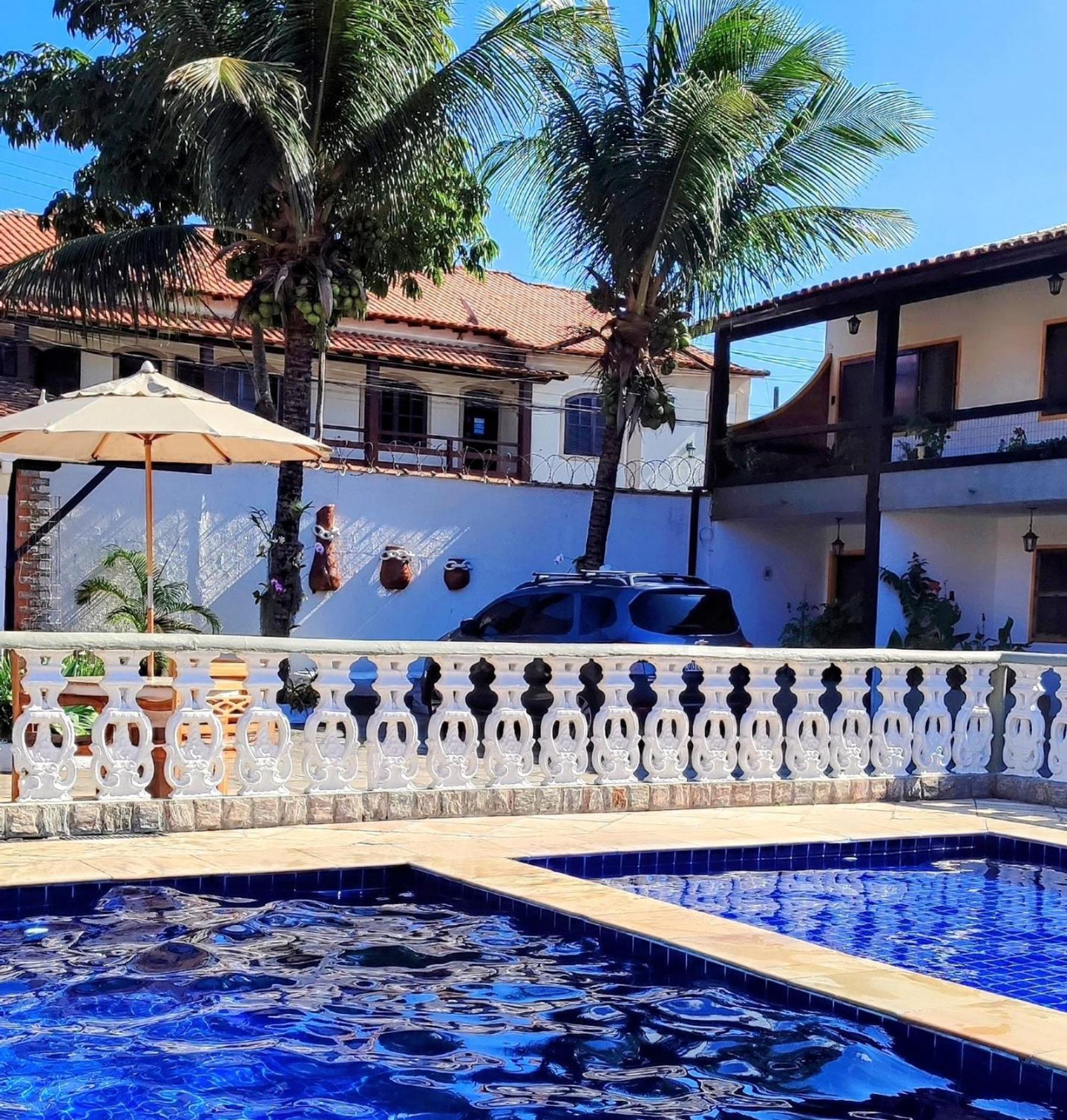Refúgio Peró - Praia, piscina e churrasqueira