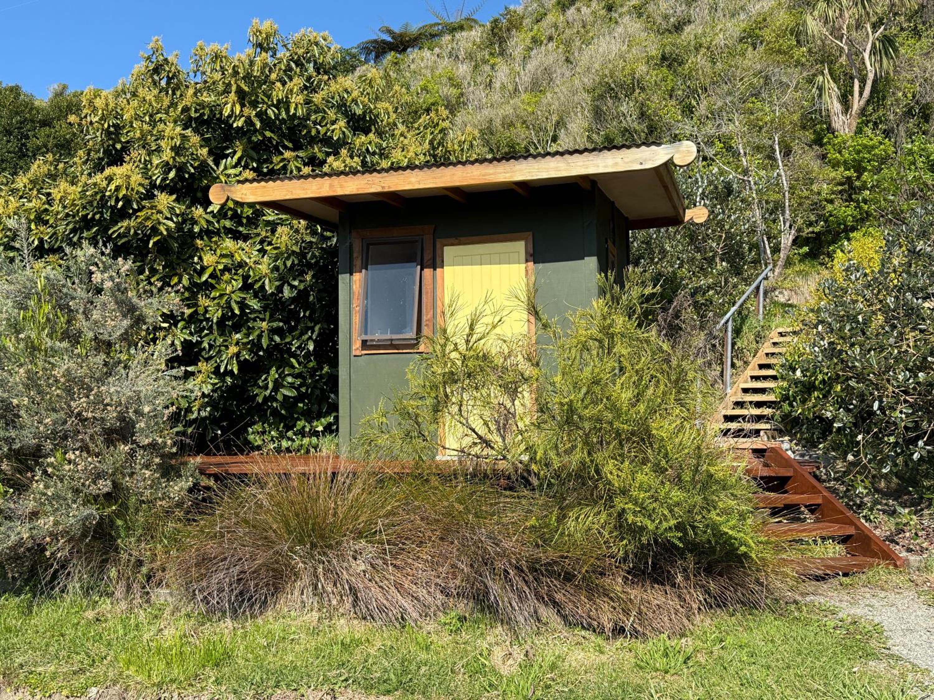 Pā Tōrea Beach Stay