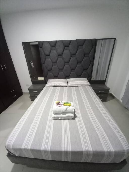 apartamento samanes de guadalupe cali