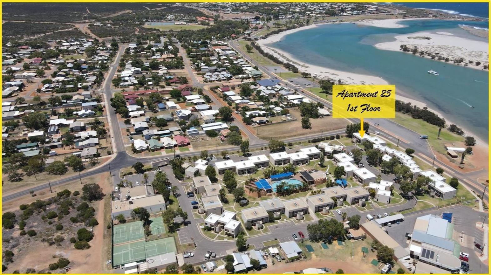 Riverview Holiday Waterfront Apt 25 - 1st Floor - Kalbarri WA view 2