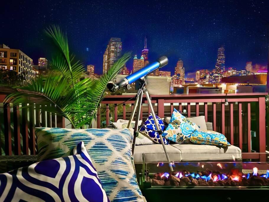 Villa GoldCoast King Bed Garage Netflix PingPong Pets OK view 2