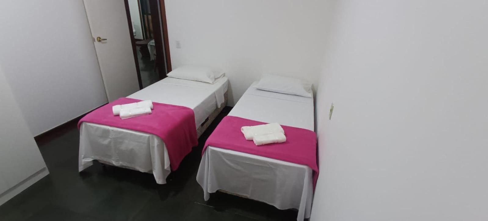 Apartamento de frente a Praia do Bosque em Rio das Ostras com vista para o mar