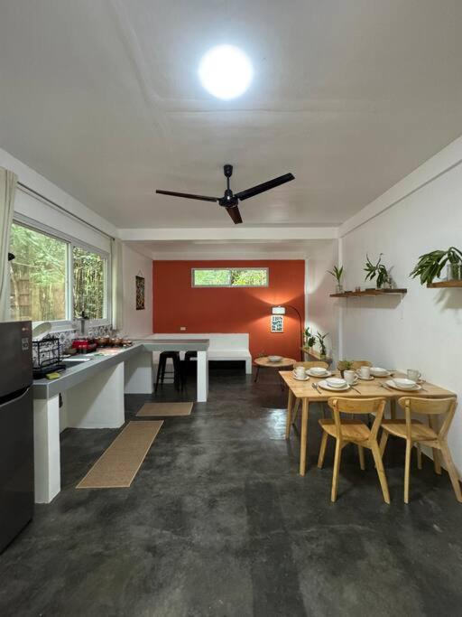 House in the nature, 8mins from Coron view 2