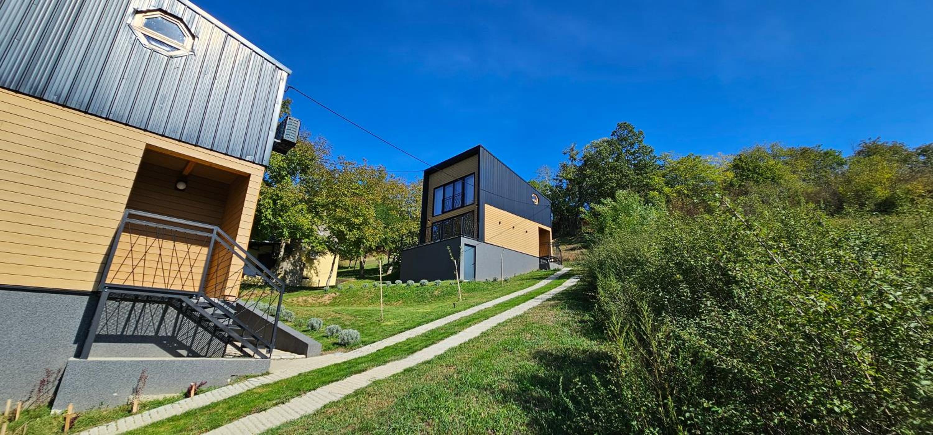 NEO resort Hill jezero Bruje view 4