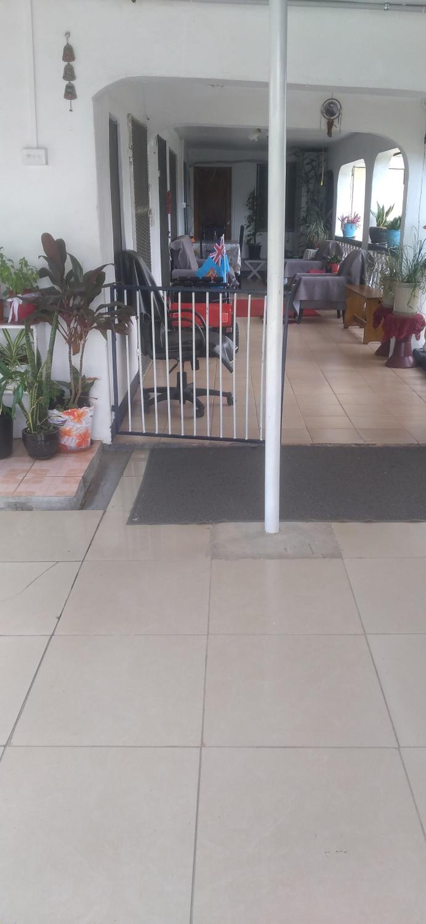 Self-contained unit votualevu Nadi