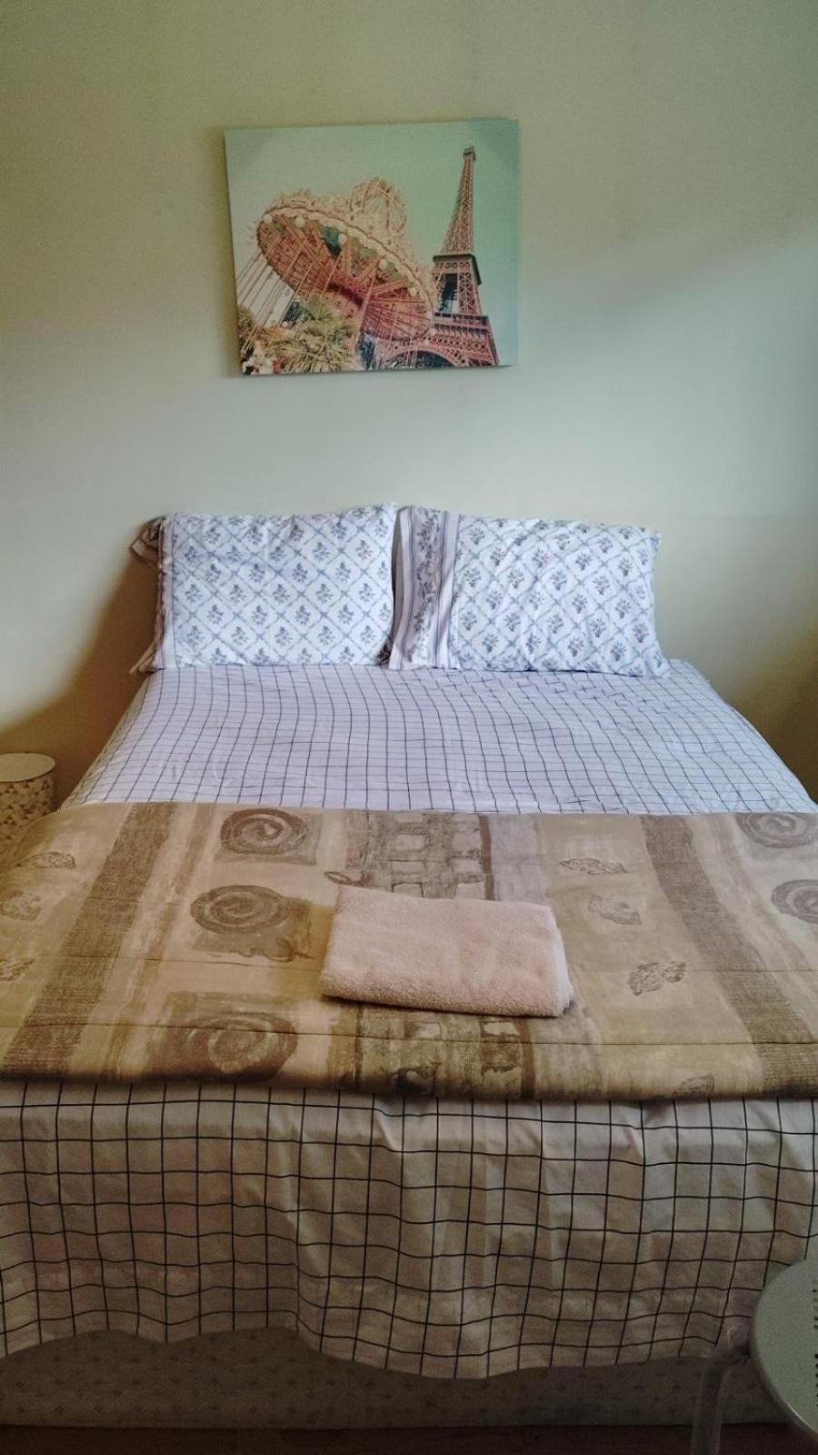 Cheap Room in Metro Vancouver