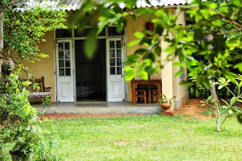 The Cinnamon Cottage