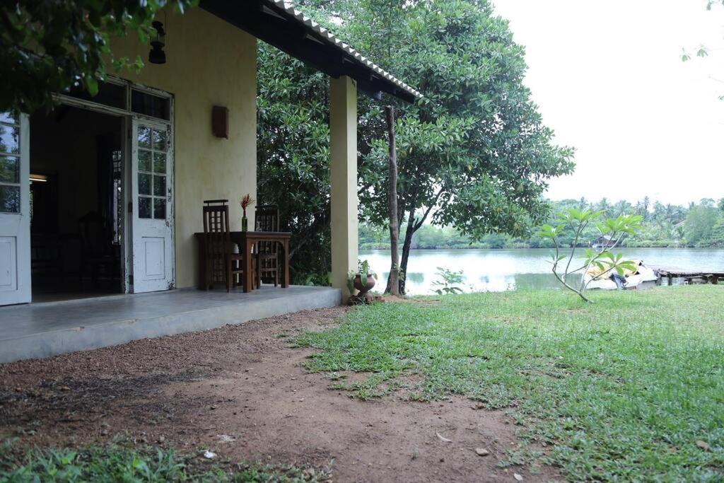 The Cinnamon Cottage