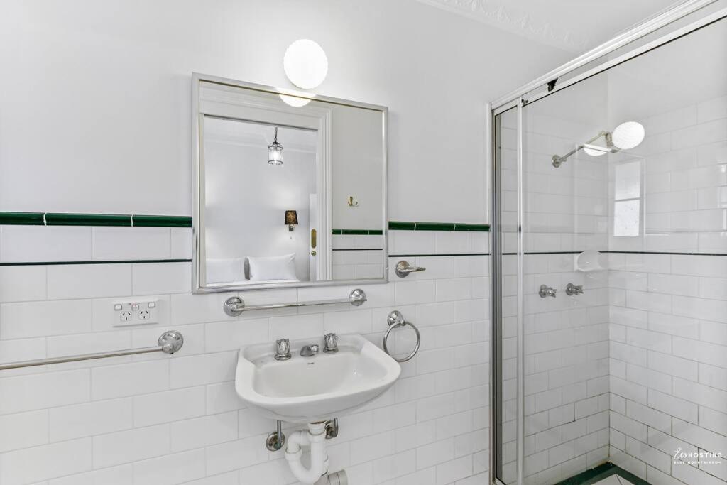 Norwood Arthouse 7 Bedroom 7 Bathroom