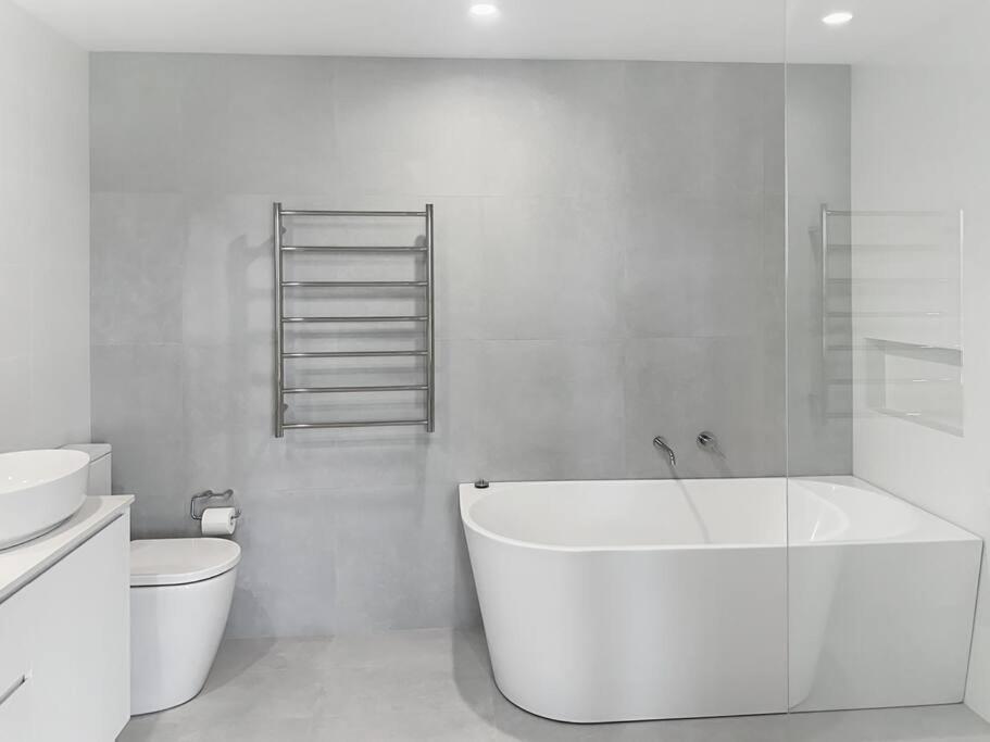 Avoca Coastal Retreat - Unit 13 Avoca Palms Resort