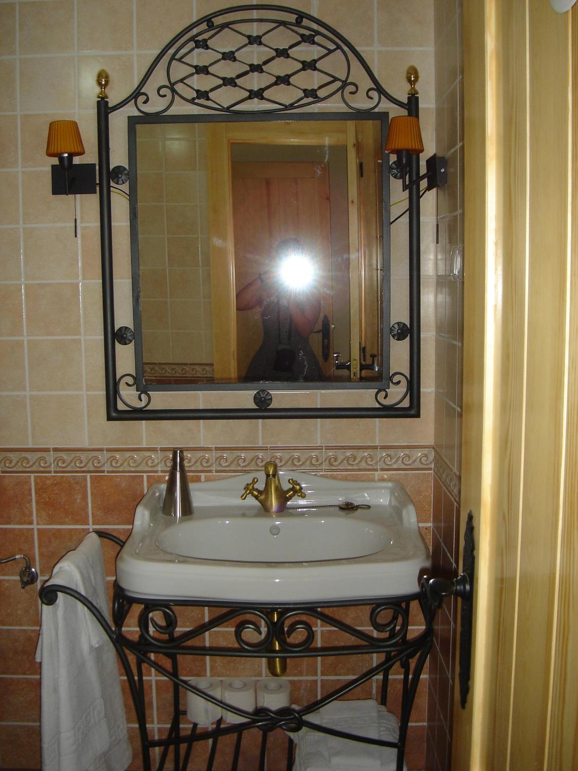Photo 33