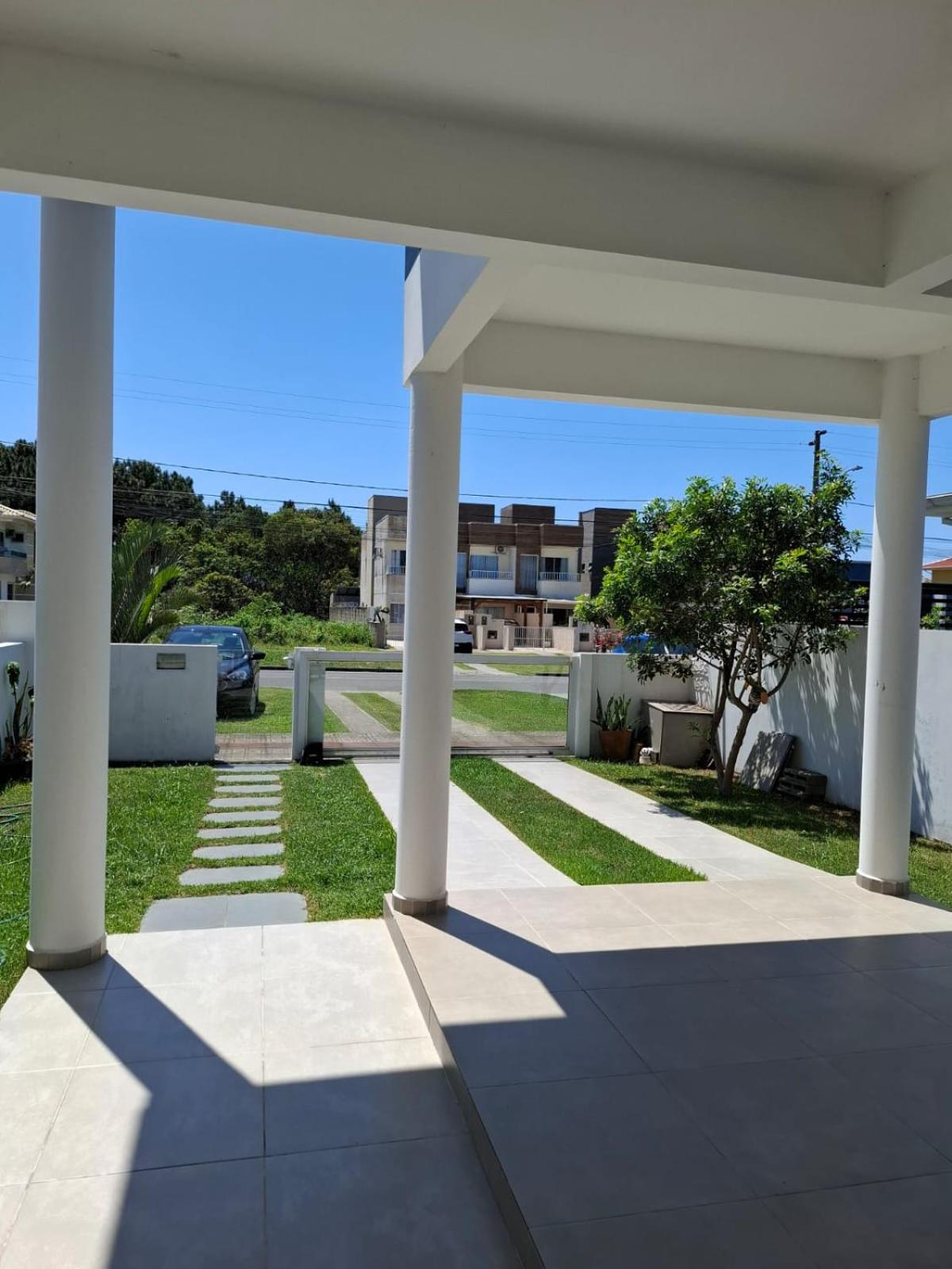 Casa de praia com piscina