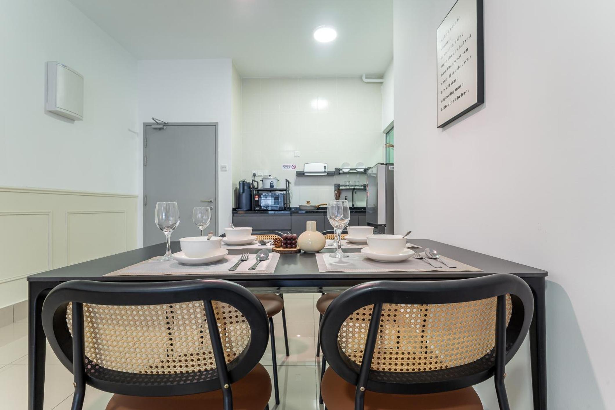 Razak City Residences by The Conts