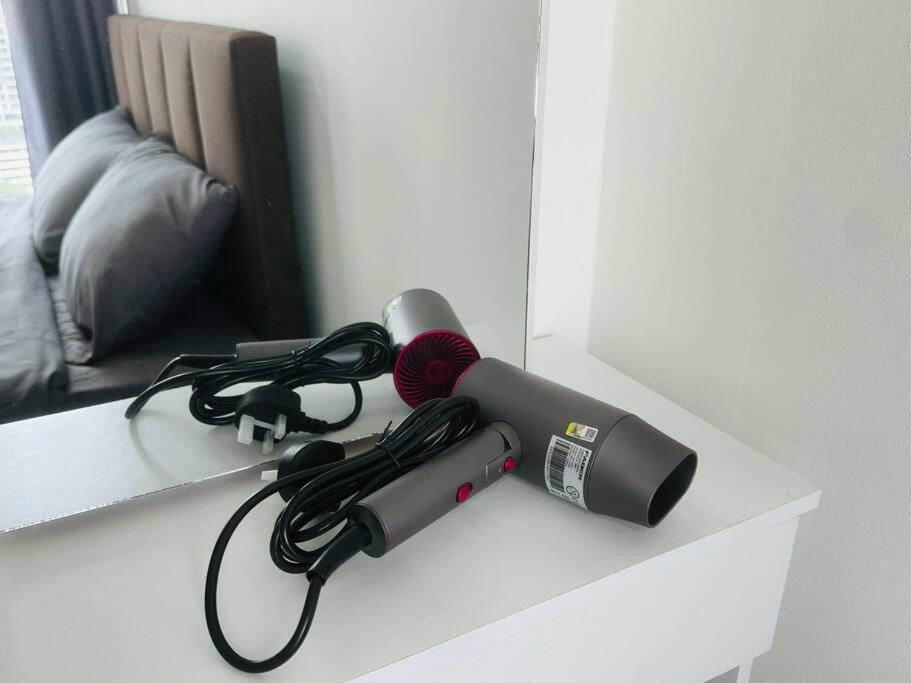 Urban Suites 8pax with Netflix and Board games with SeaView photo 8