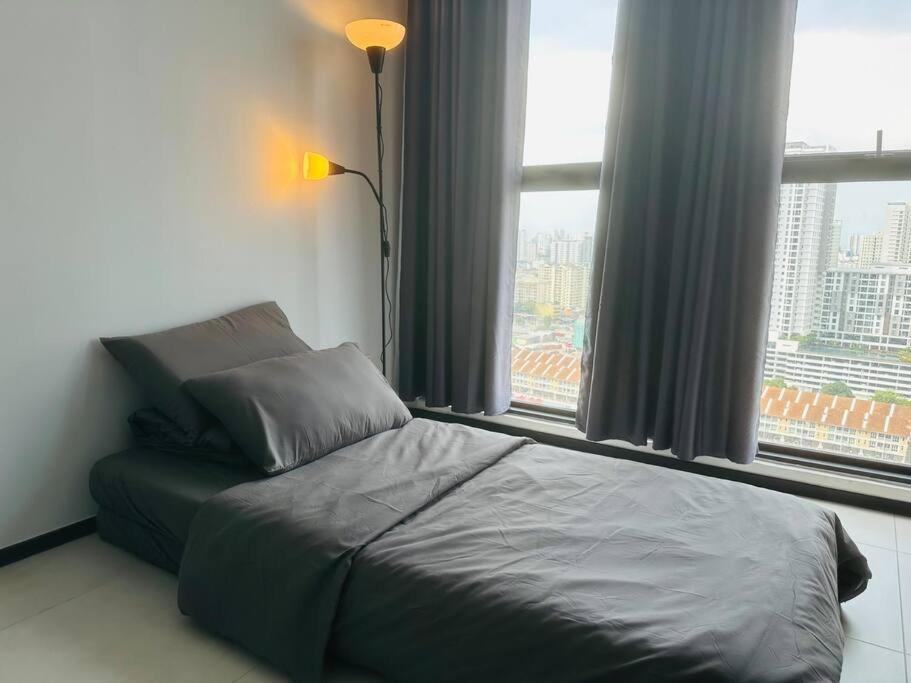 Urban Suites 8pax with Netflix and Board games with SeaView photo 2