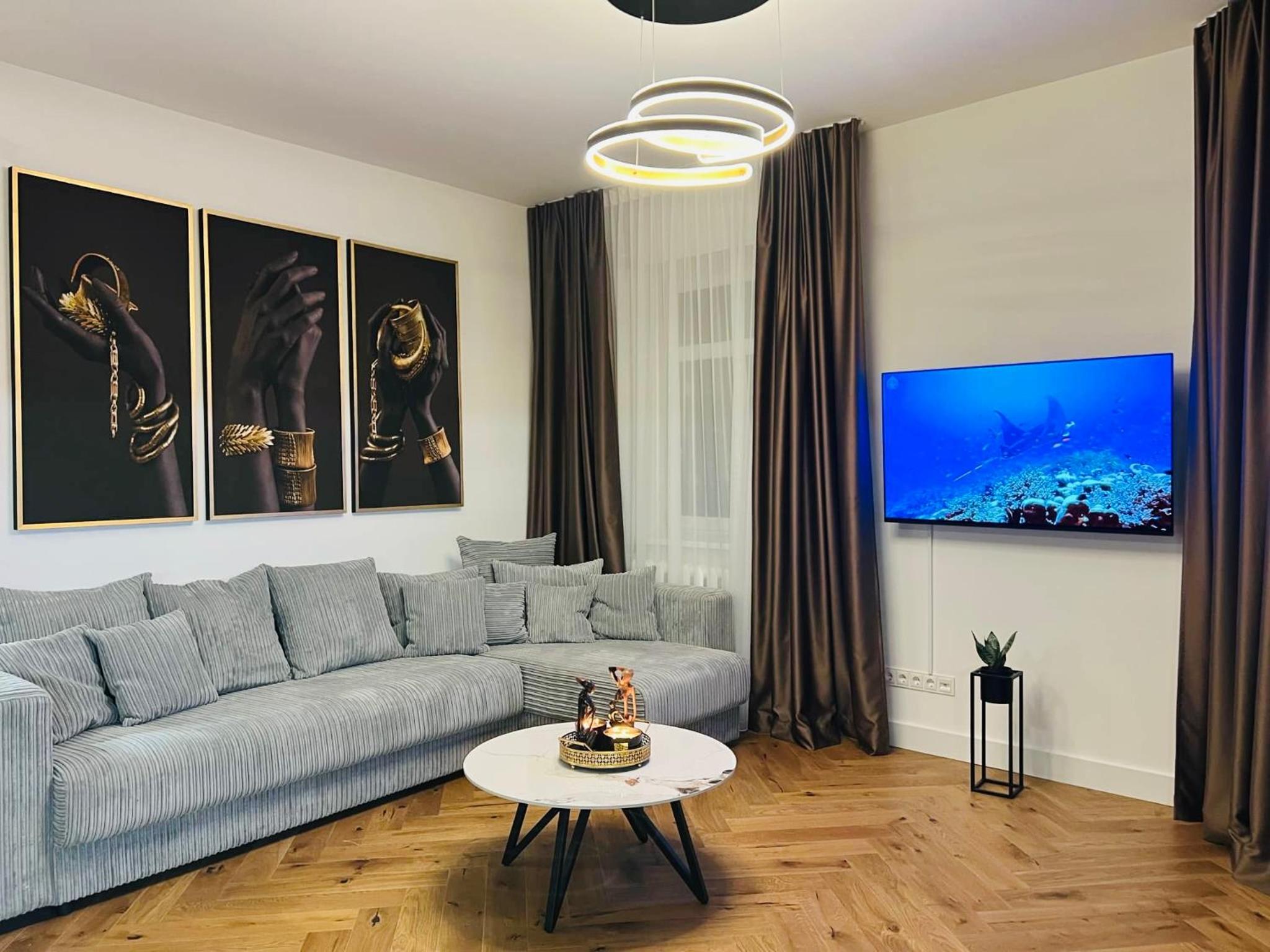 Modern 1-Bedroom Apartment in Kaunas Downtown