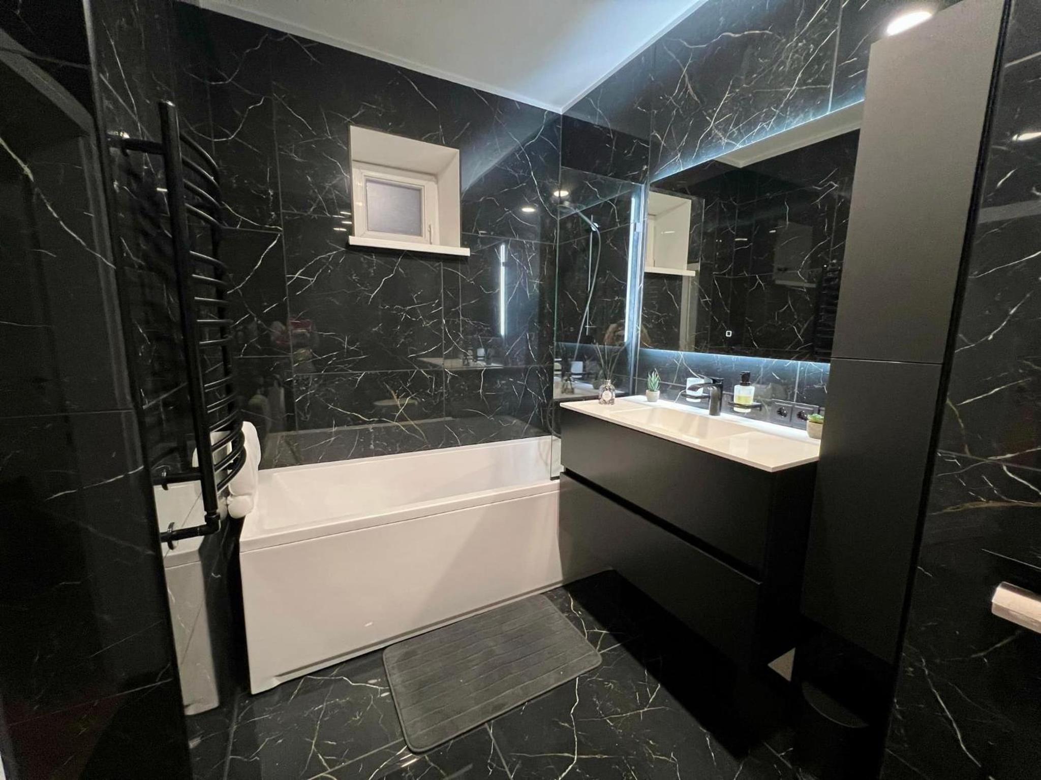 Modern 1-Bedroom Apartment in Kaunas Downtown