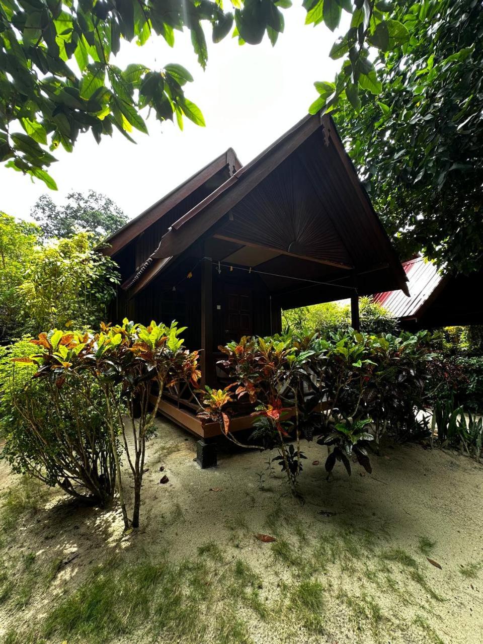 The Reef Chalet Perhentian Island - Bluestar photo 2