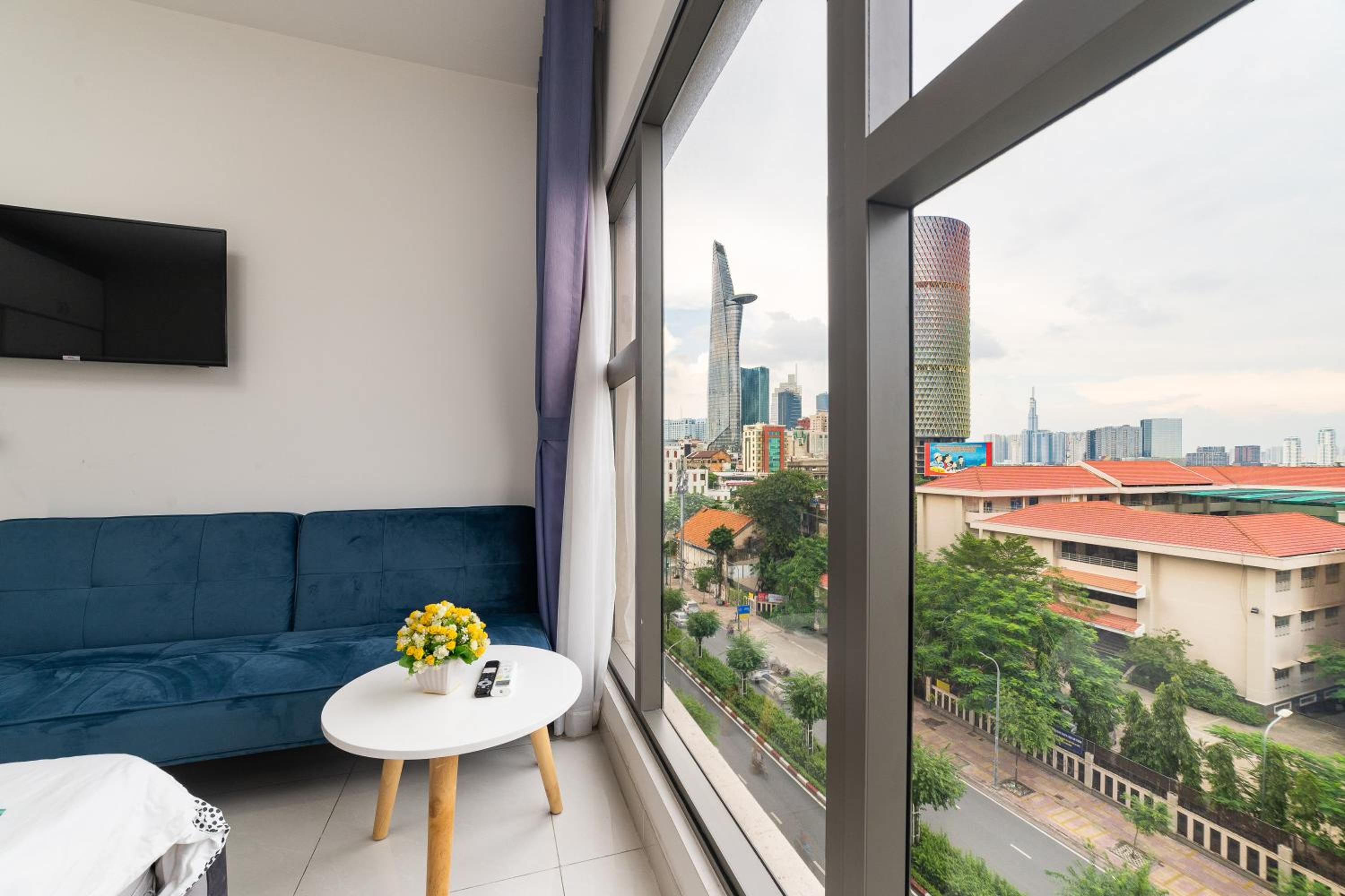 SaiGon Royal - 2BR Apartment - Hana Apart28