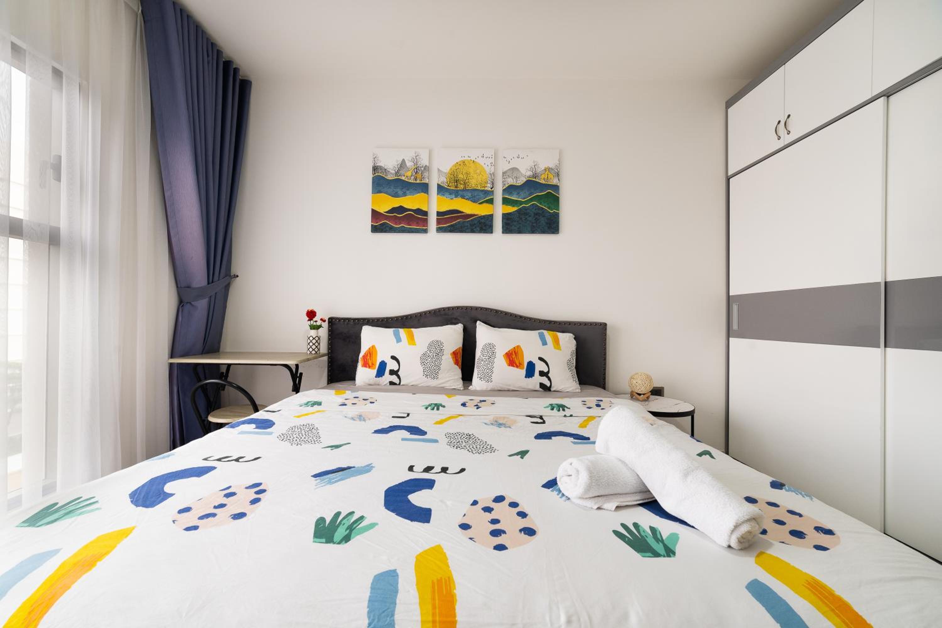 SaiGon Royal - 2BR Apartment - Hana Apart28