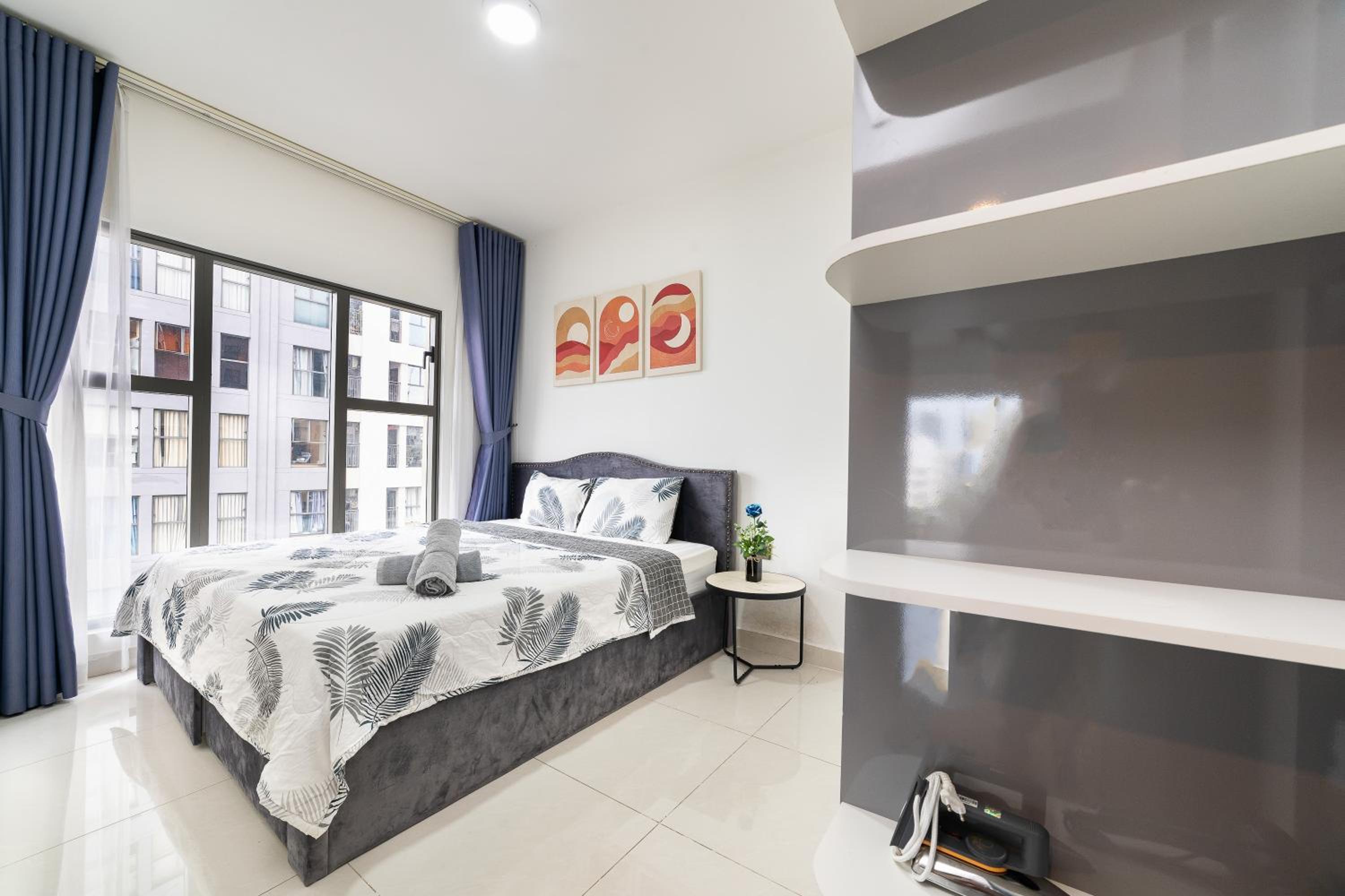 SaiGon Royal - 2BR Apartment - Hana Apart28
