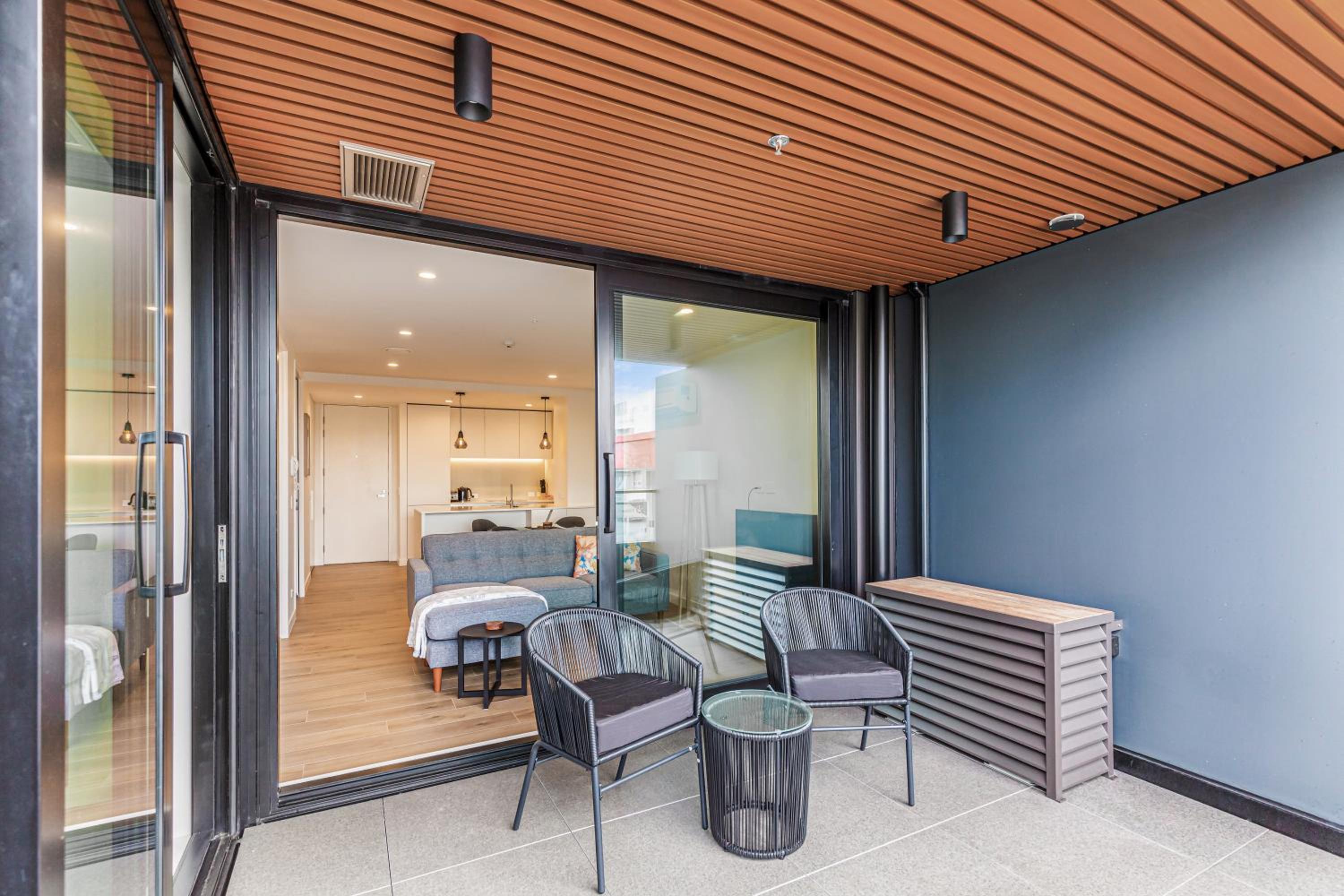 Stylish Apt with Balcony and Full Amenities view 5