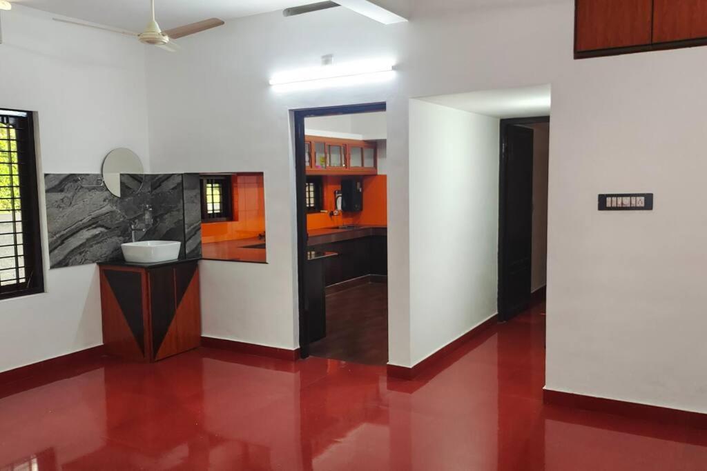 3 BHK furnished spacious antique Villa at Vellayani