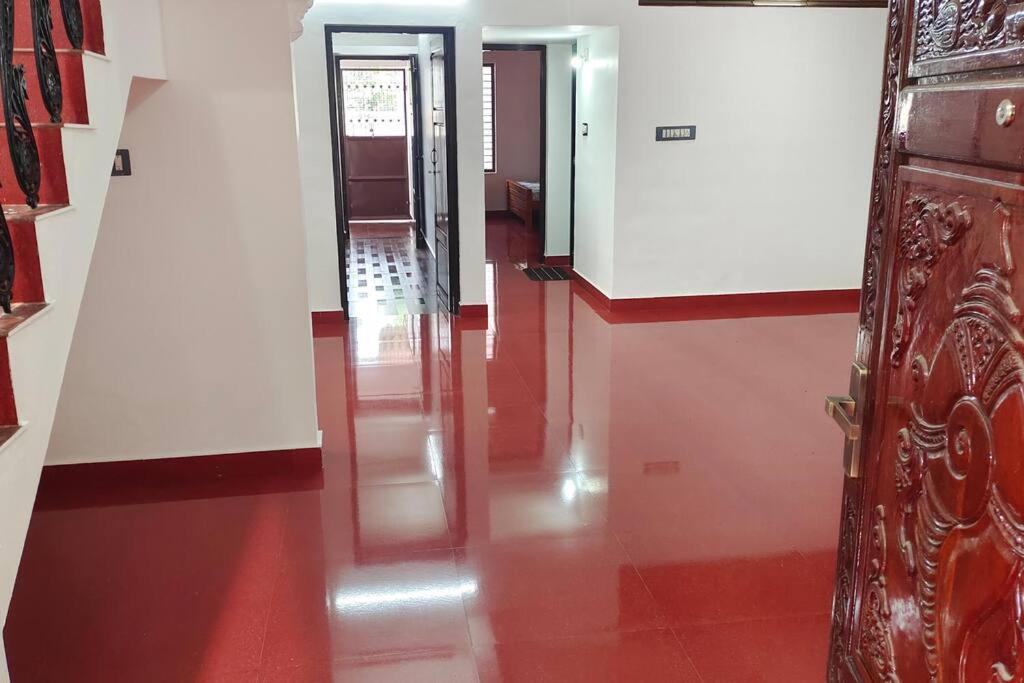 3 BHK furnished spacious antique Villa at Vellayani