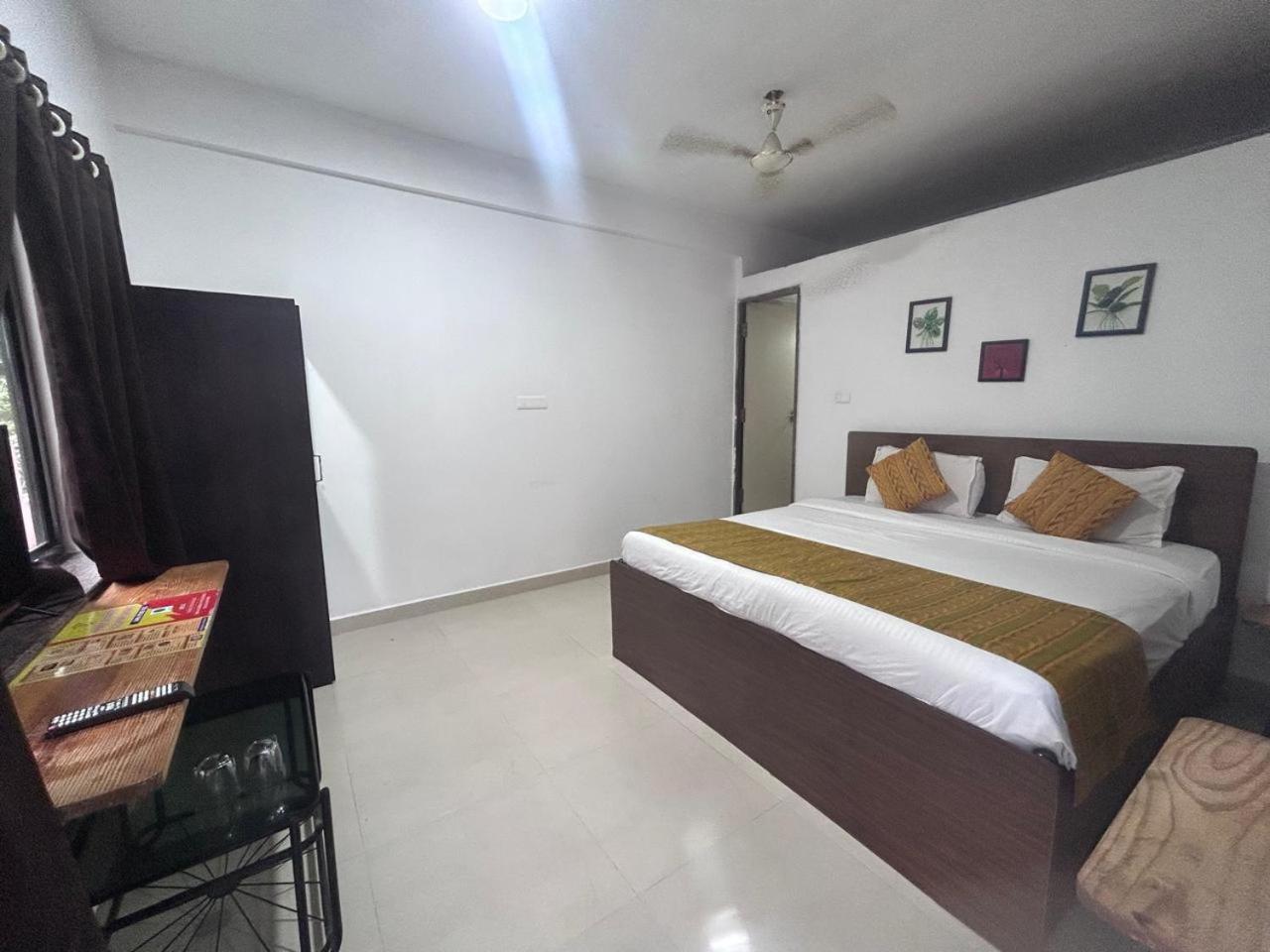 Hotel baga place view 5