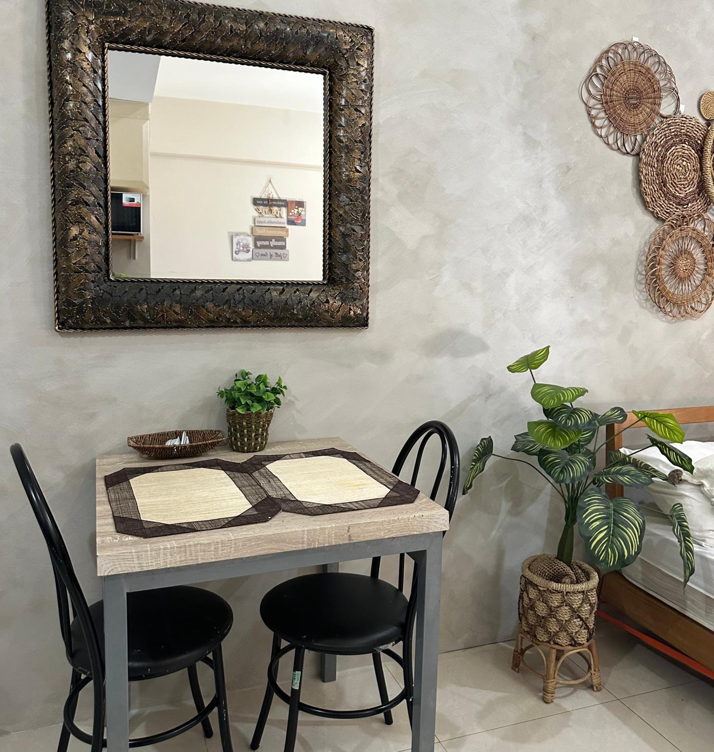 Cozy Bohemian Home Staycation