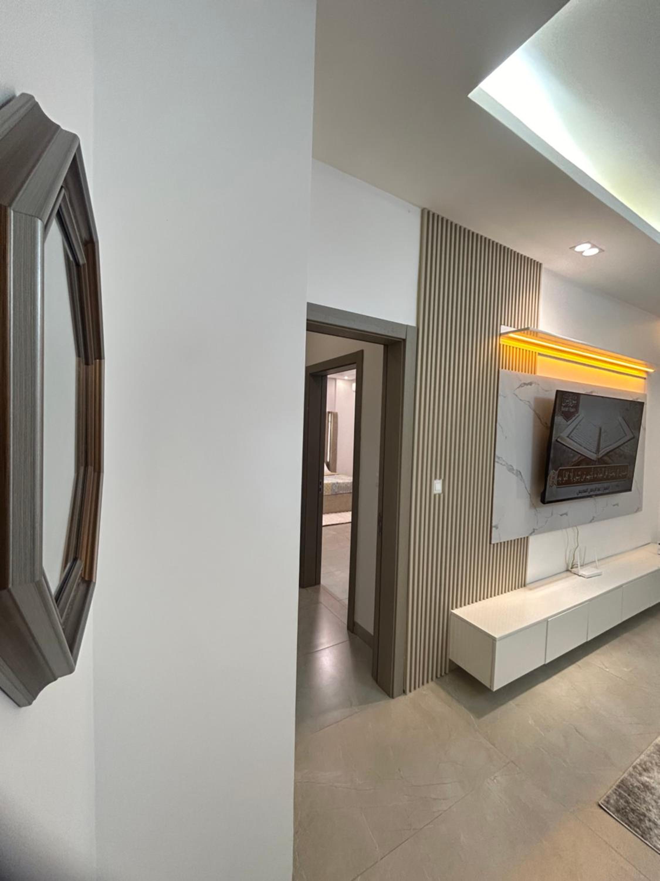 LUXURY PREMIUM #POINT e view 3
