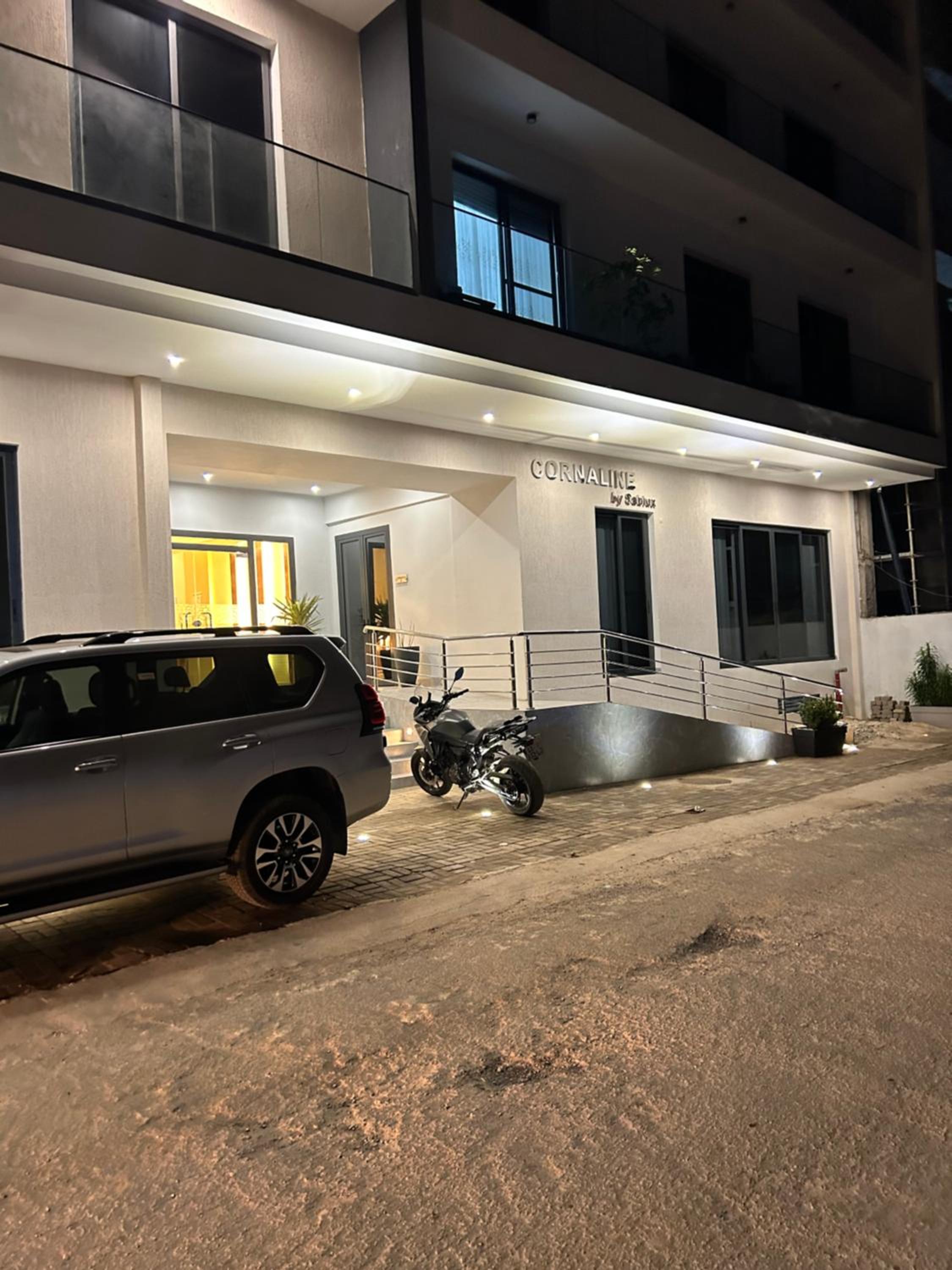 Photo 37