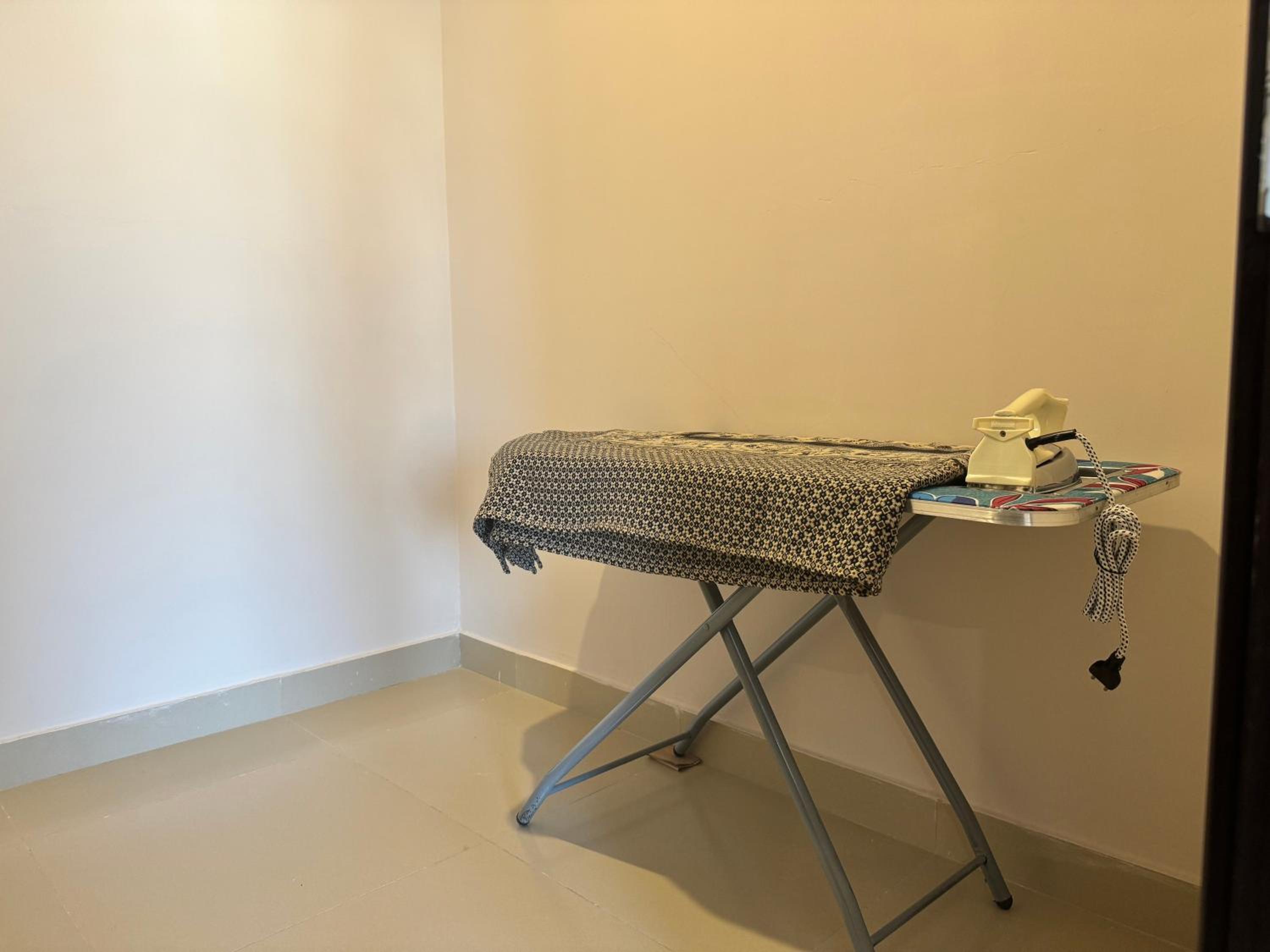 Luxury 1BDR Cube Apartment