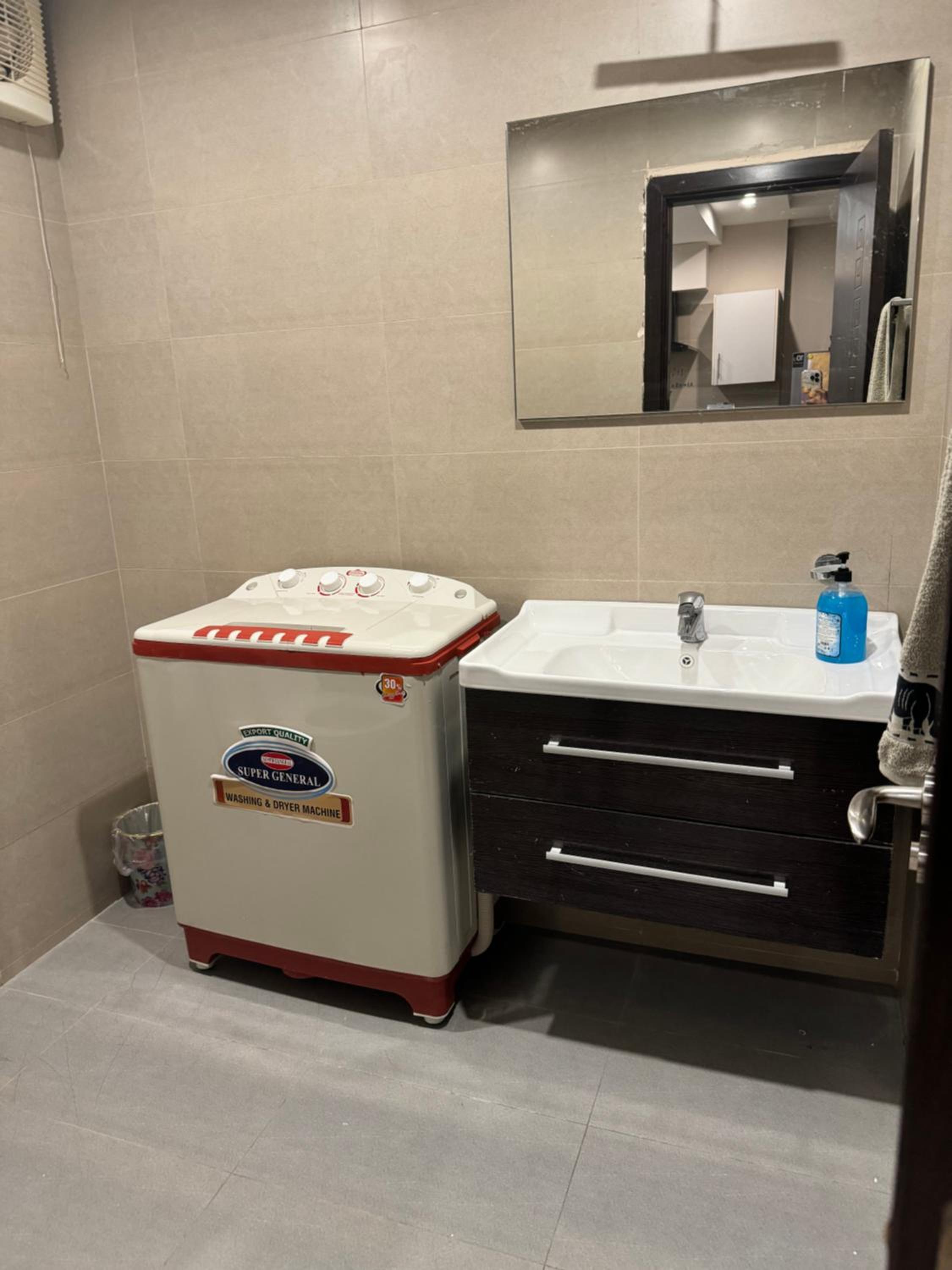 Luxury 1BDR Cube Apartment