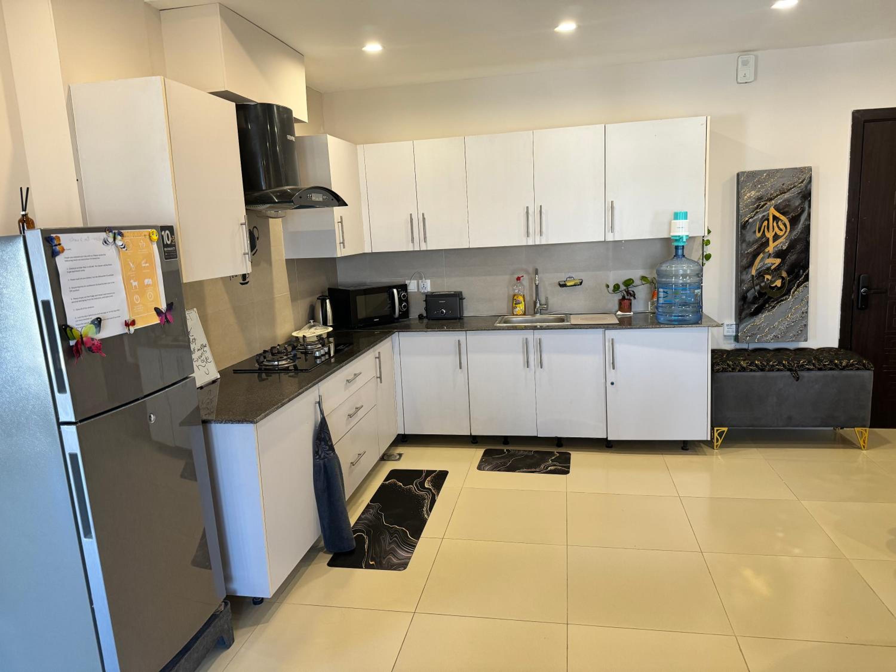 Luxury 1BDR Cube Apartment