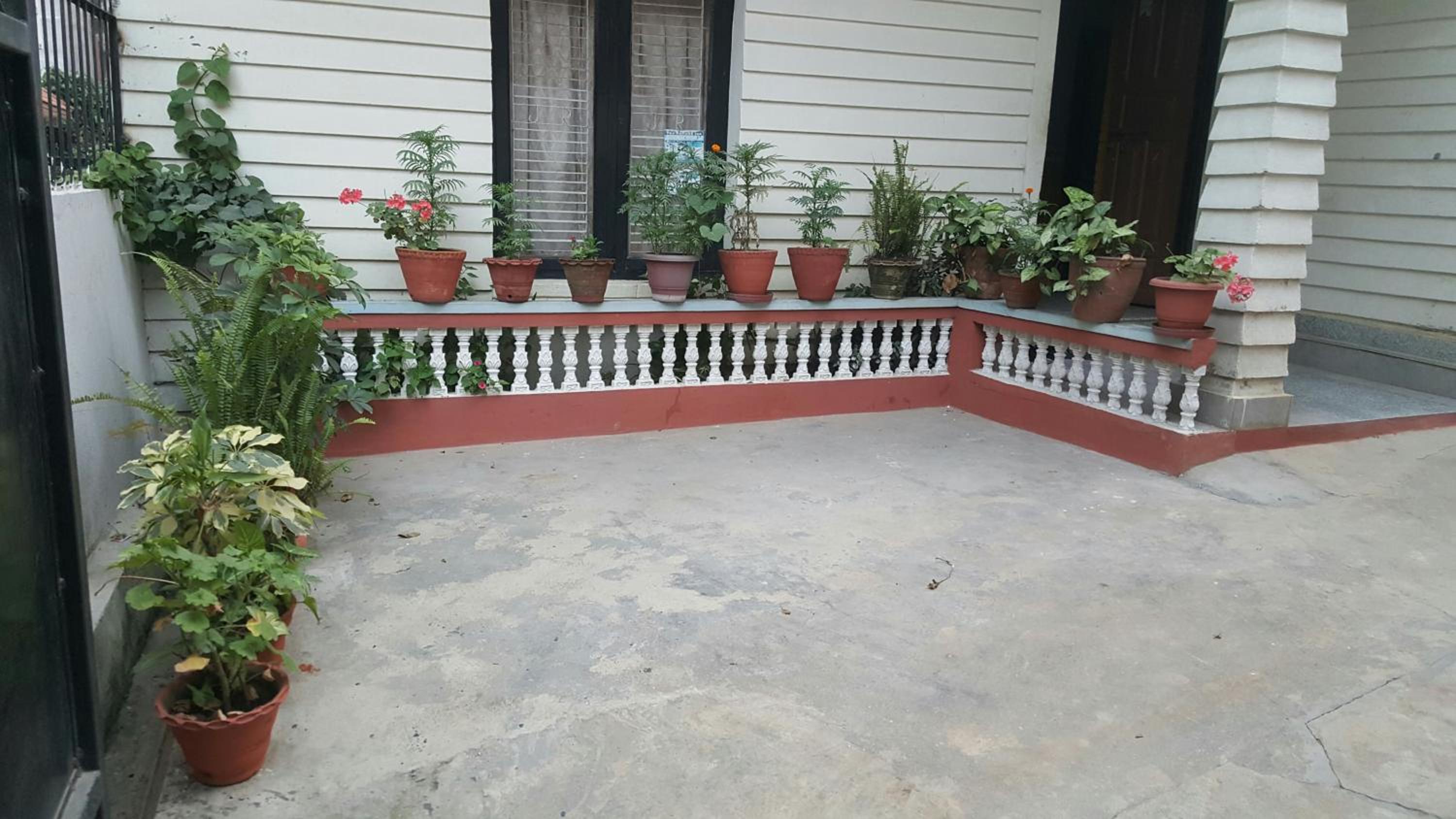 BnB Royal Tourist House Near Tourist Bus Station in Thamel