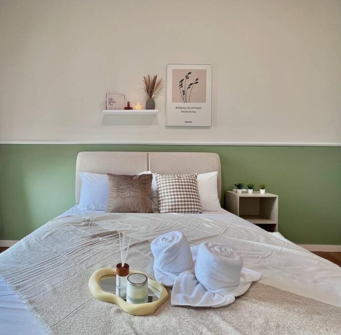 3BR-Countryroad-Paradigm Residence by Guesthouse-6-8Pax