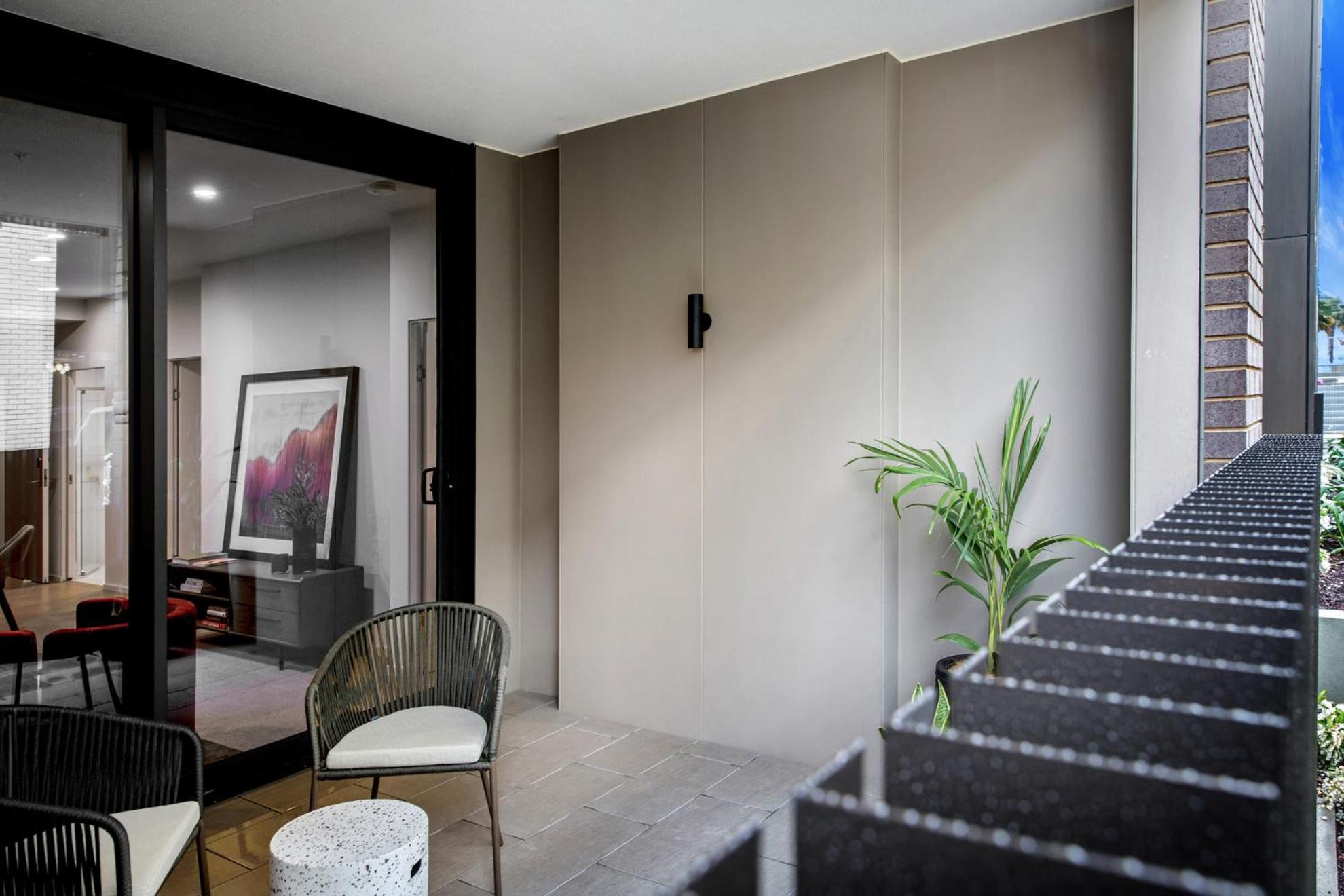 Caulfield Apartments by Urban Rest