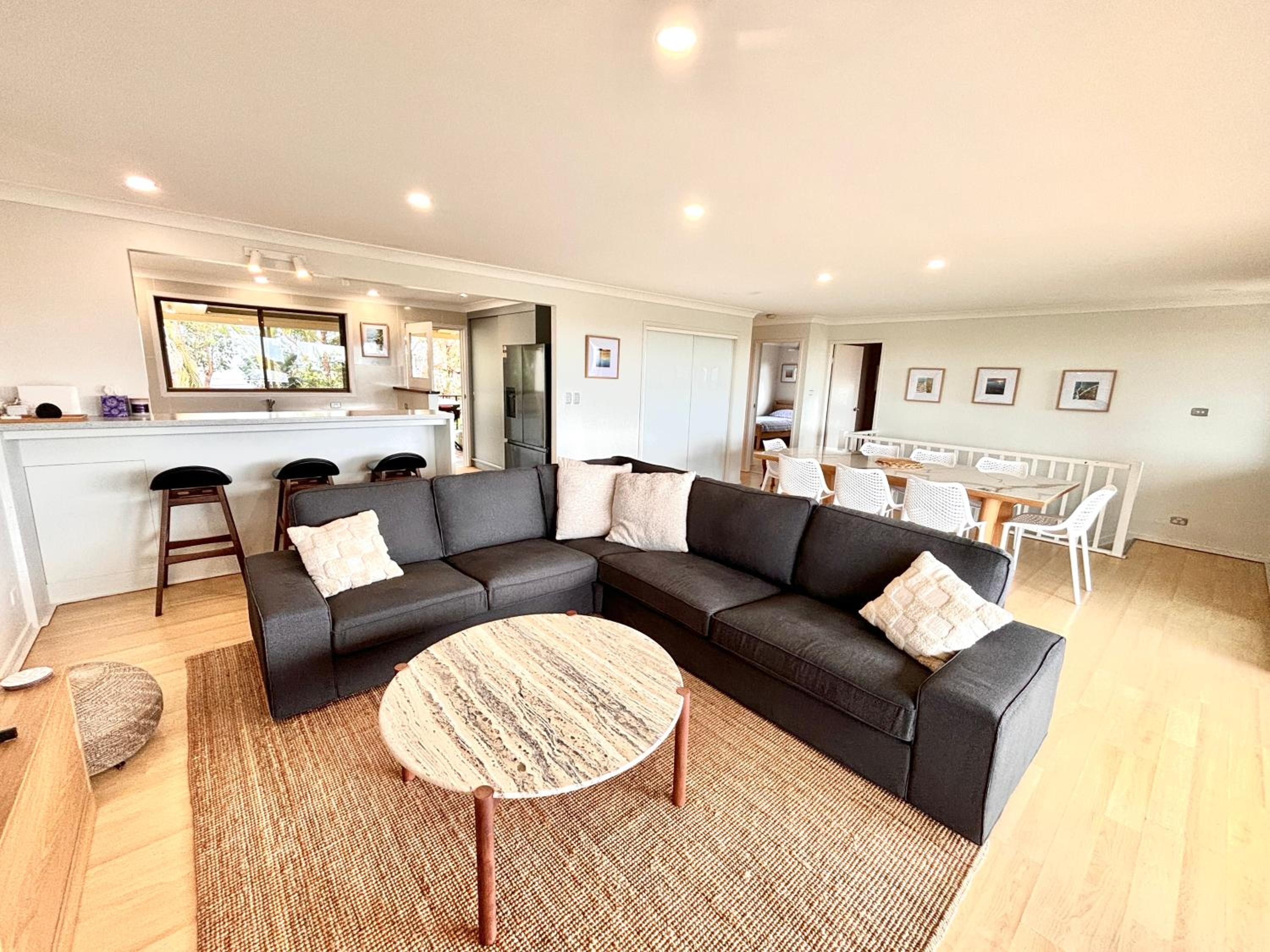Sea Breeze 16 Wirraway Ave