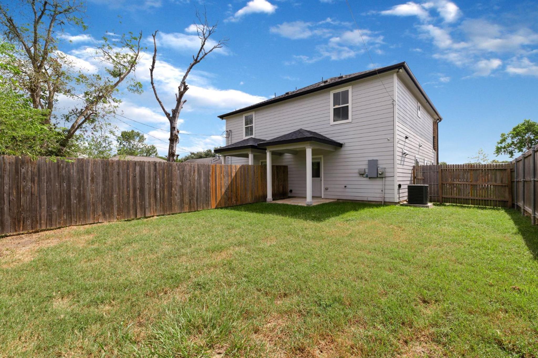 Stylish 2bedroom Retreat view 2