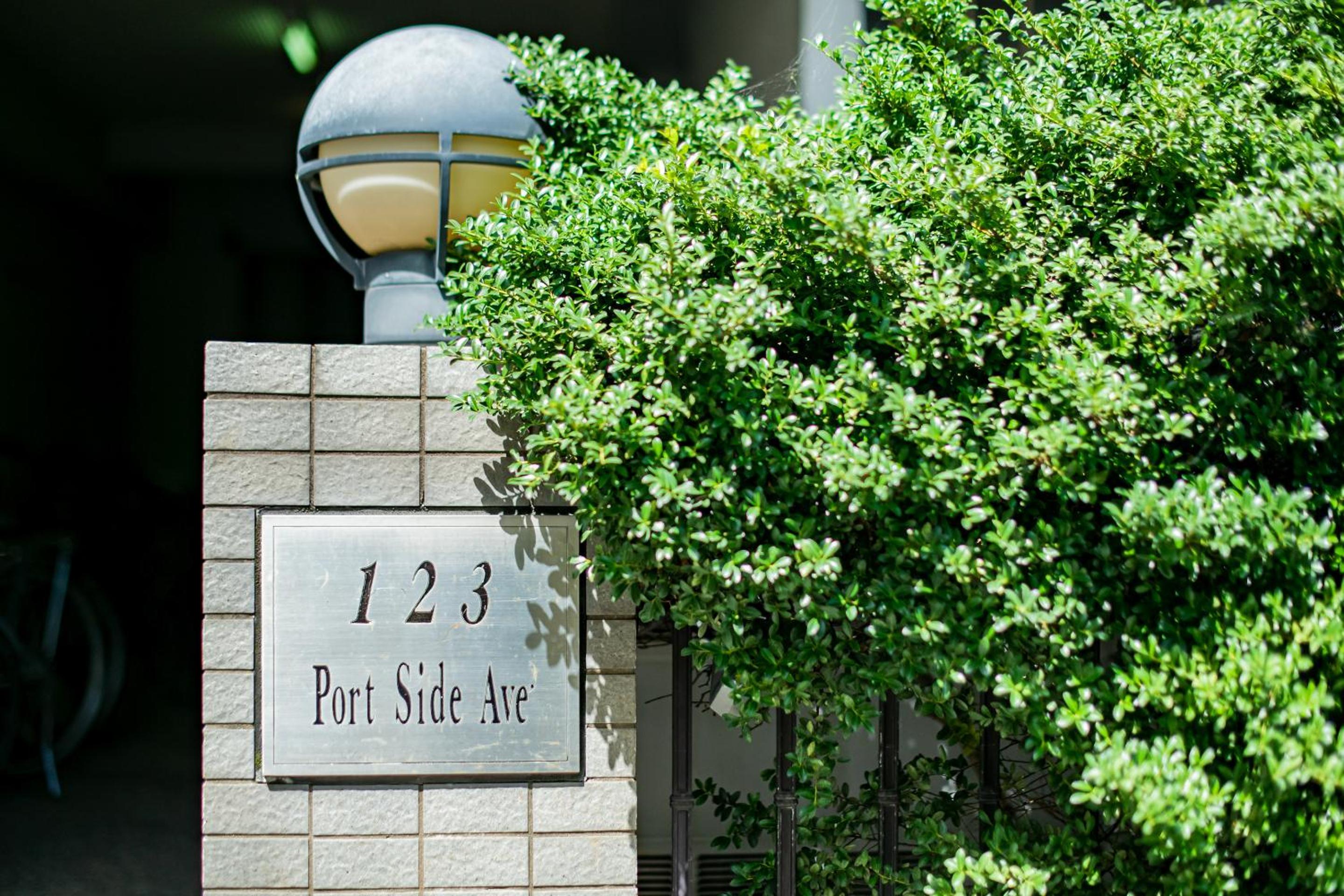 Portside Avenue Hakata