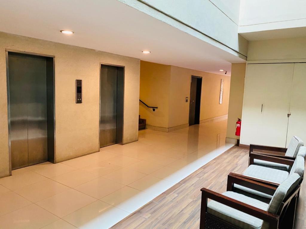 Royal Service Apartments Gulberg